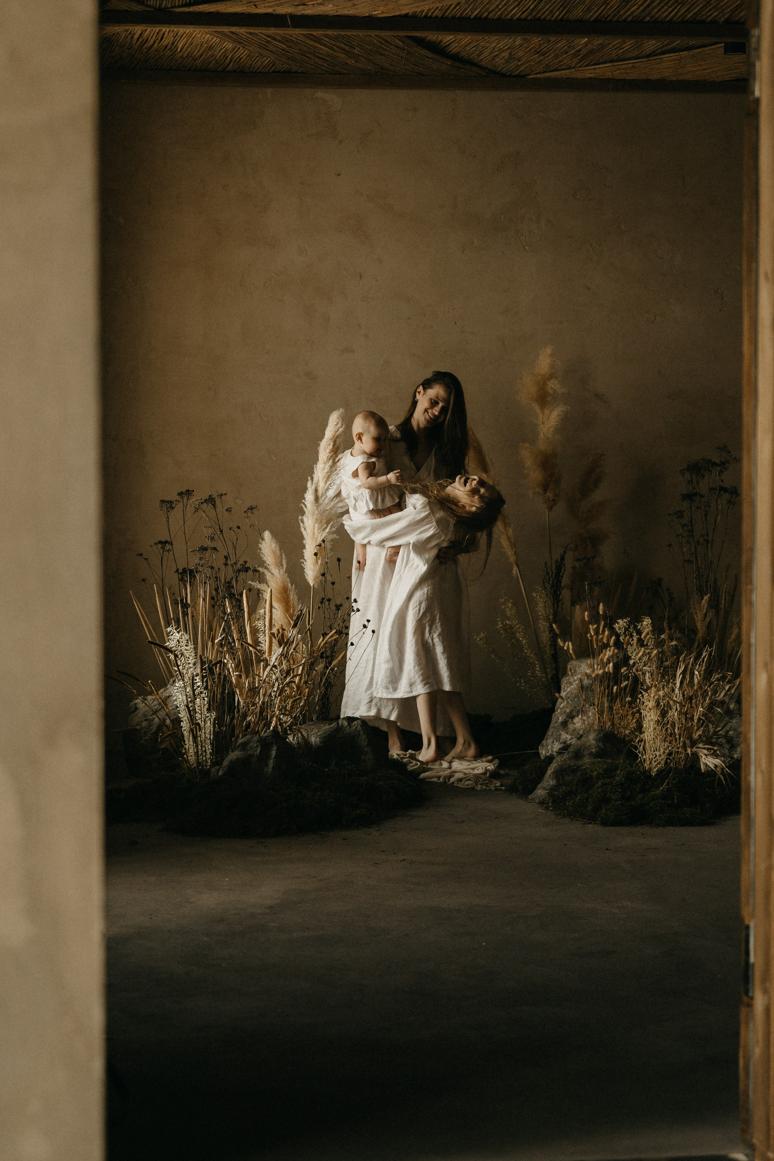 Даша, Полина, Варя. Главная