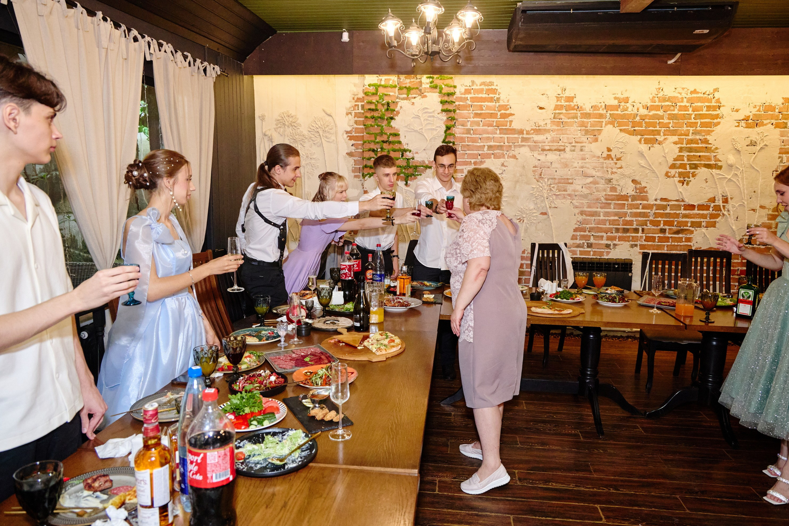 Выпускной 35 Сош. Фотограф Выпускные альбомы Таганрог Сергей Коробченко