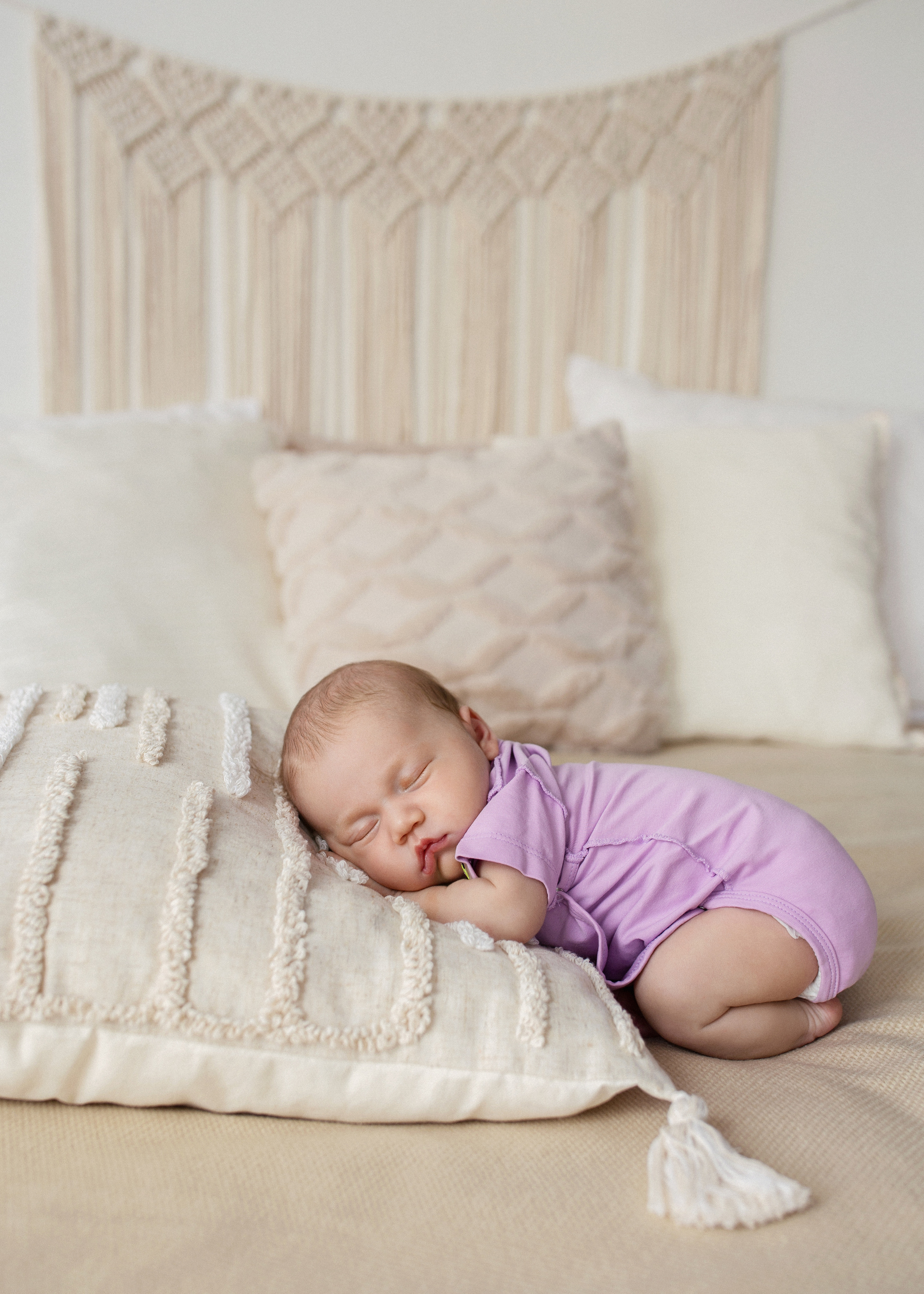 Студийная съёмка (малышка новорождённая)