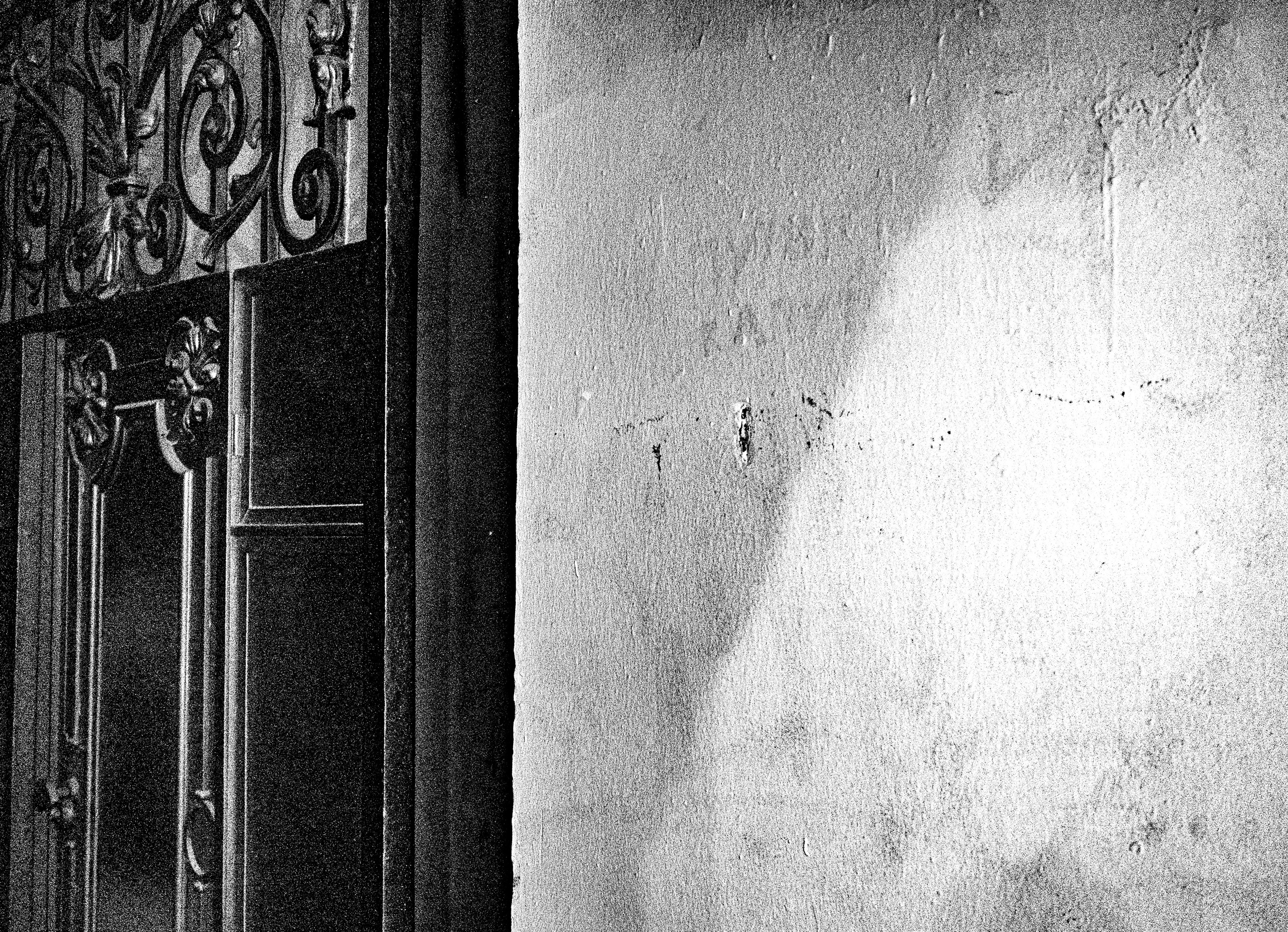 The walls. Я — Мария, фотограф/фотохудожник в Санкт-Петербурге