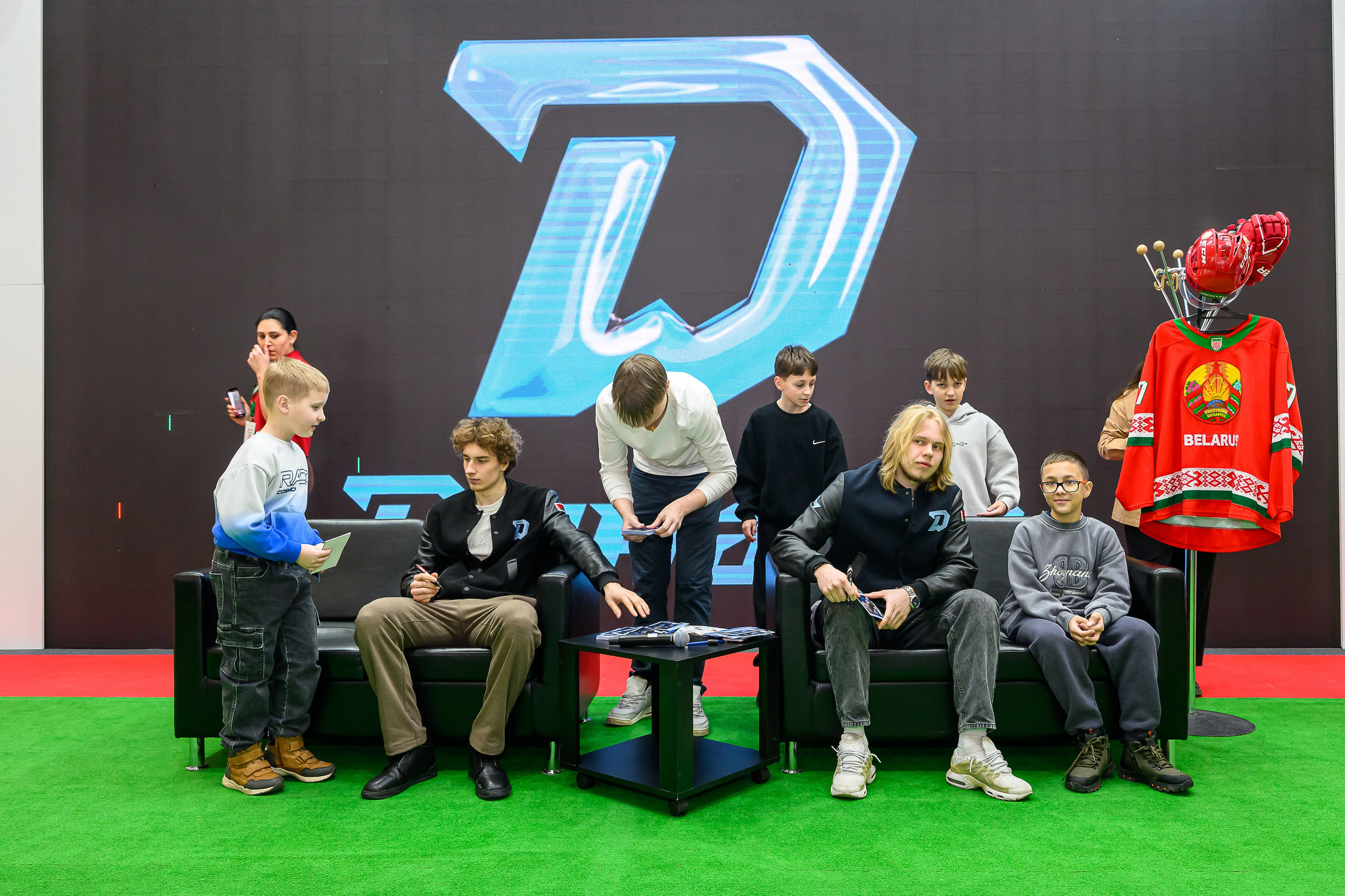 @hcdinamo.by. Фотоуслуги, услуги фотографа, фотографирование важных событий