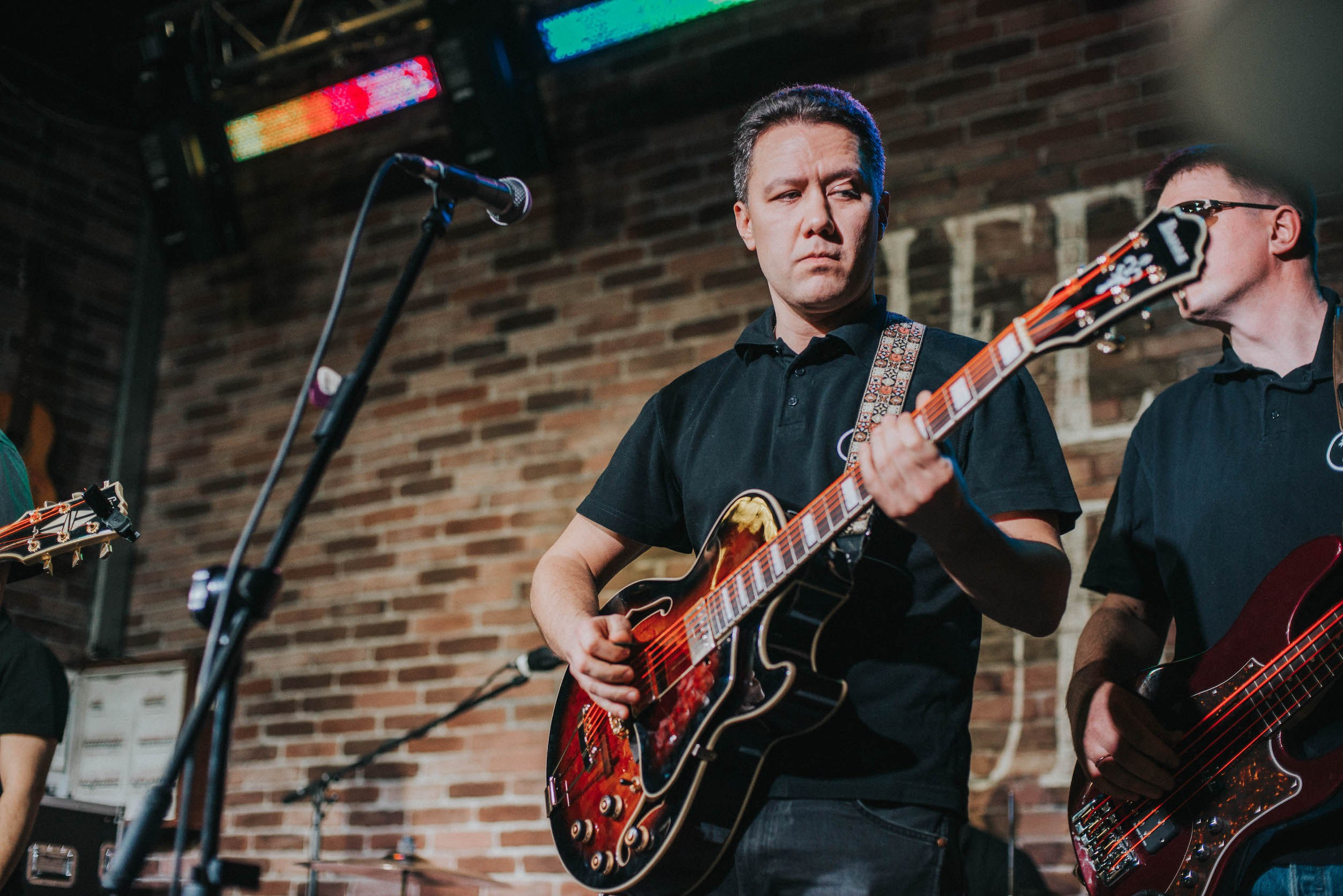 LifePub 16.03.2022. Московская кавер-группа BankBand