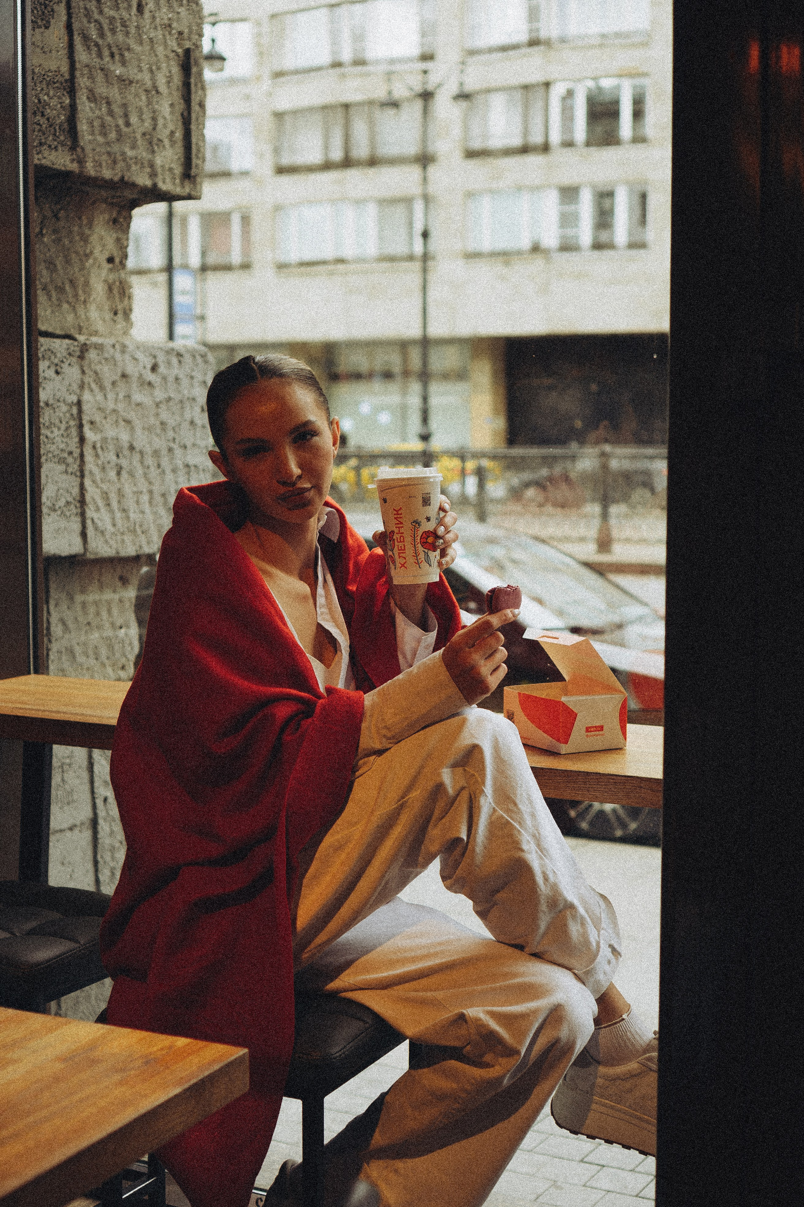 МЫ ГУЛЯЛИ ПРО КРЫШАМ ПИТЕРА. Профессиональный фотограф, Санкт-Петербург — Виктория Богомолова