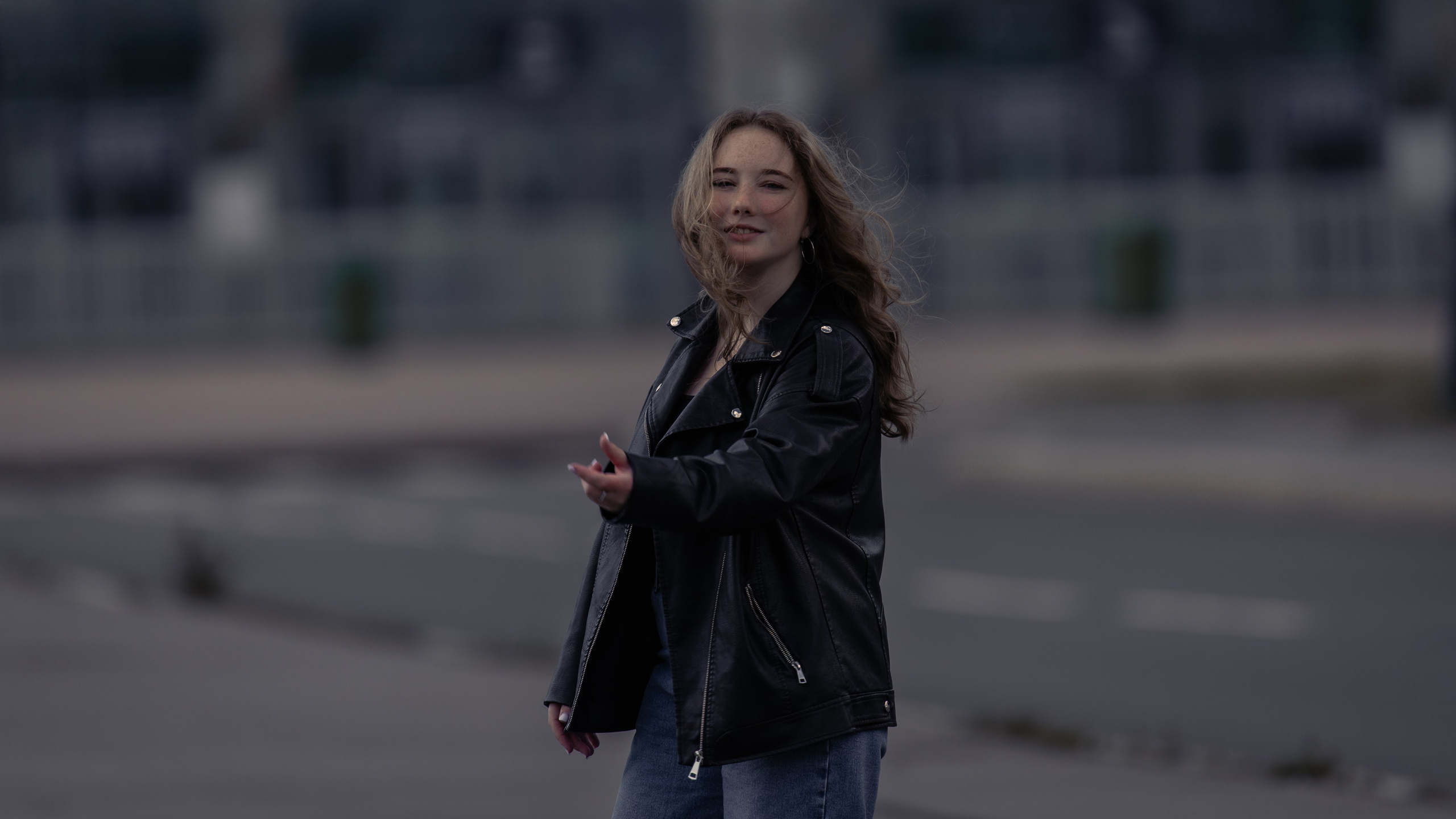 Женский портрет. Фотограф Julia Milton | Портреты, съемки для маркетплейсов, лавстори, съёмка беременности в Санкт-Петербурге. Обучение фотографии в Спб очно