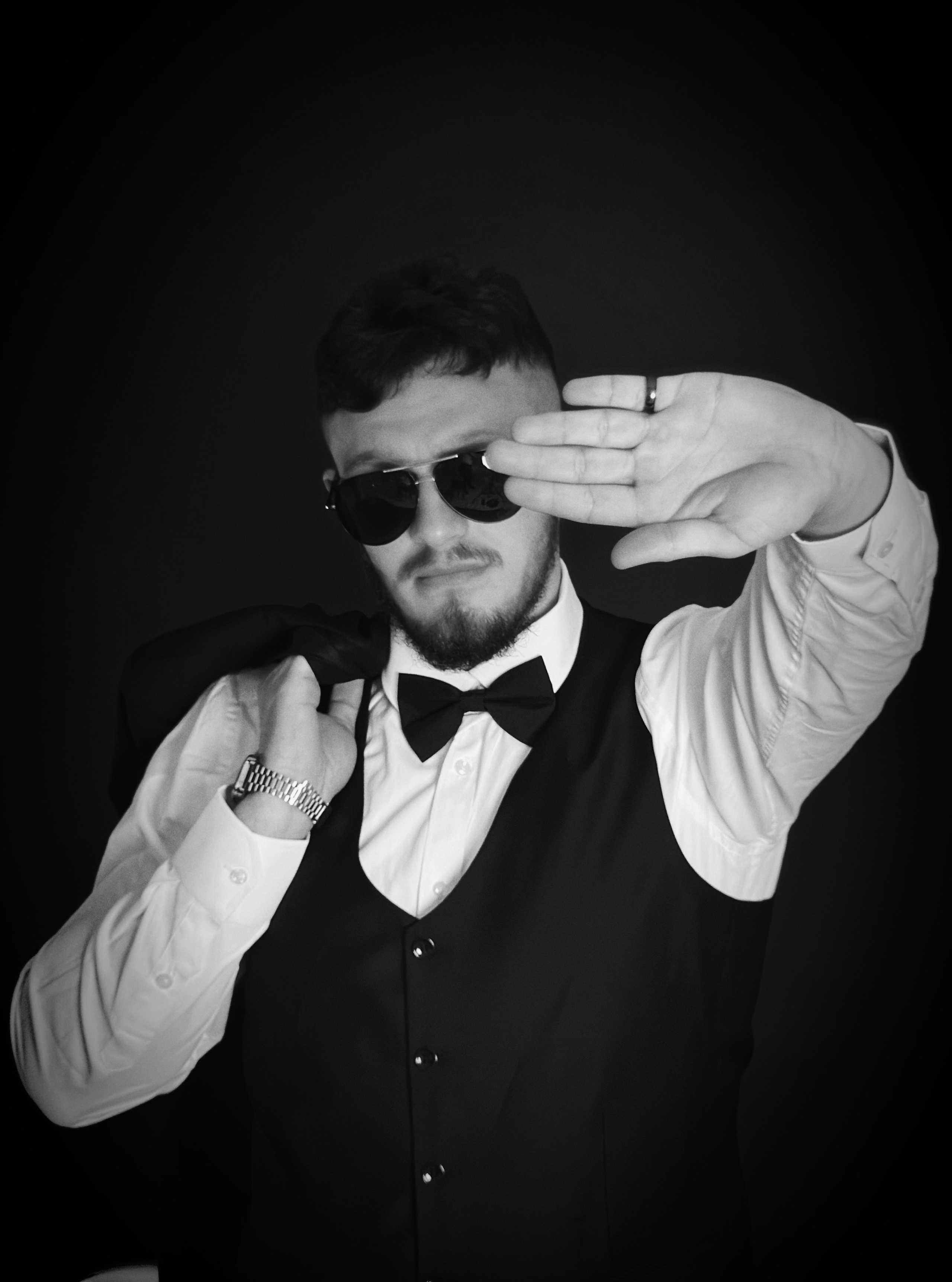 Джентельмен. Мобильный фотограф Дмитрий Шпуров | KIREVAS