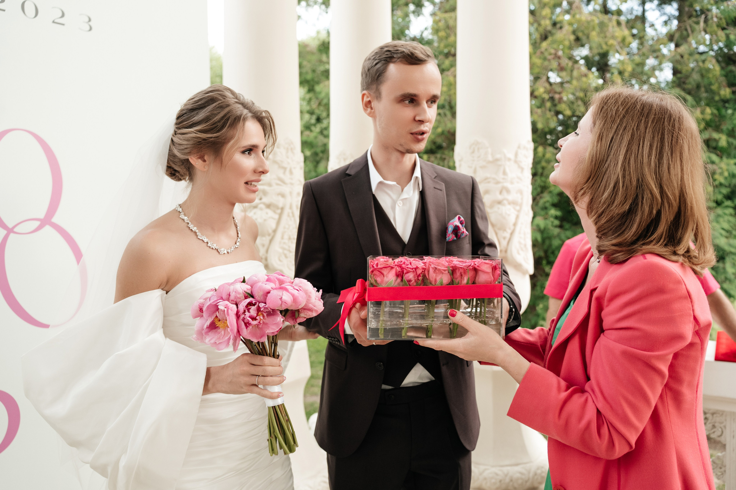 Ресторан Домик в саду, ВДНХ. Свадебный фотограф Москва Александра Аверкова