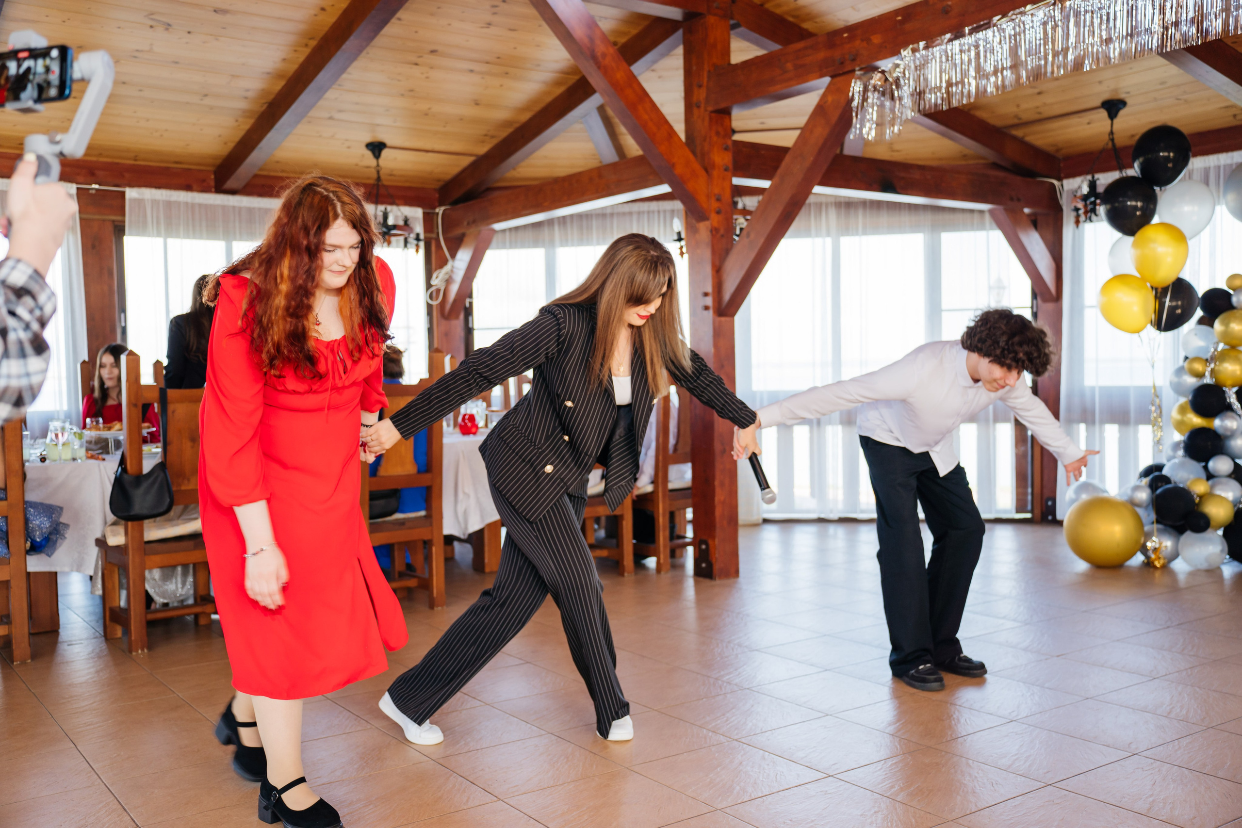 Выпускной. Видеограф и Фотограф в Челябинске Ксения и Владимир Рюмины