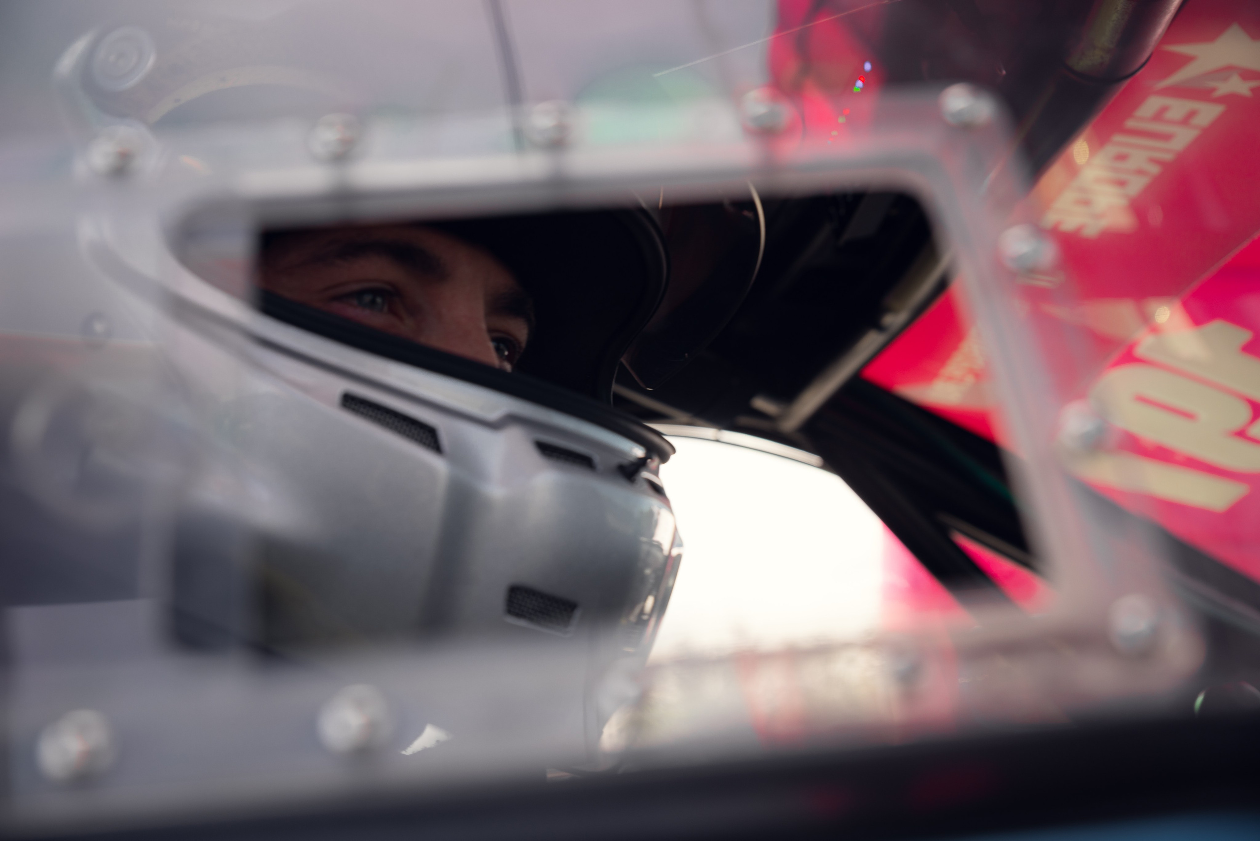 Спорт. Tony Mikhailov