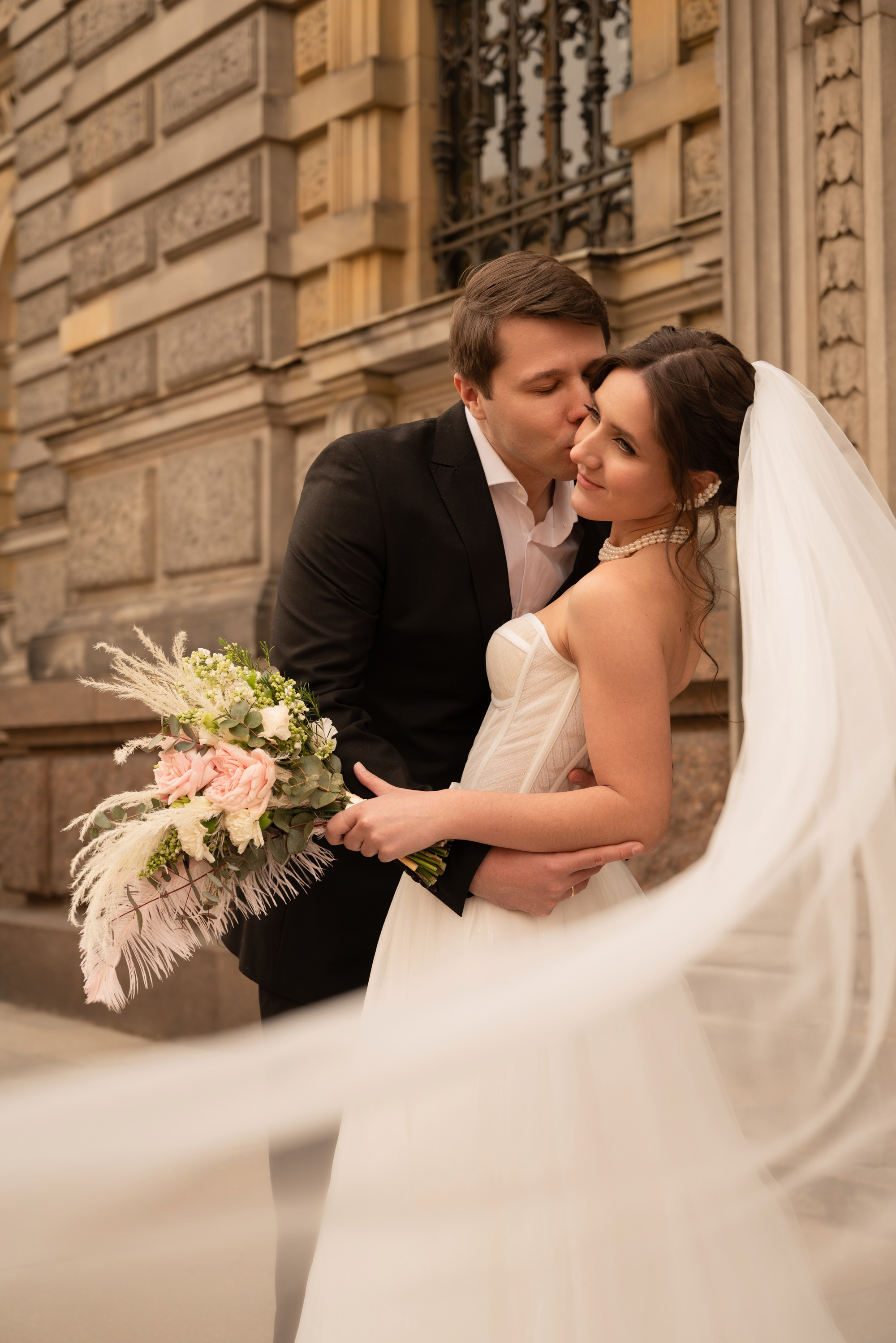 Елена и Антон | 16.04.23. Свадебный фотограф в Санкт-Петербурге Владислава Тюльпина