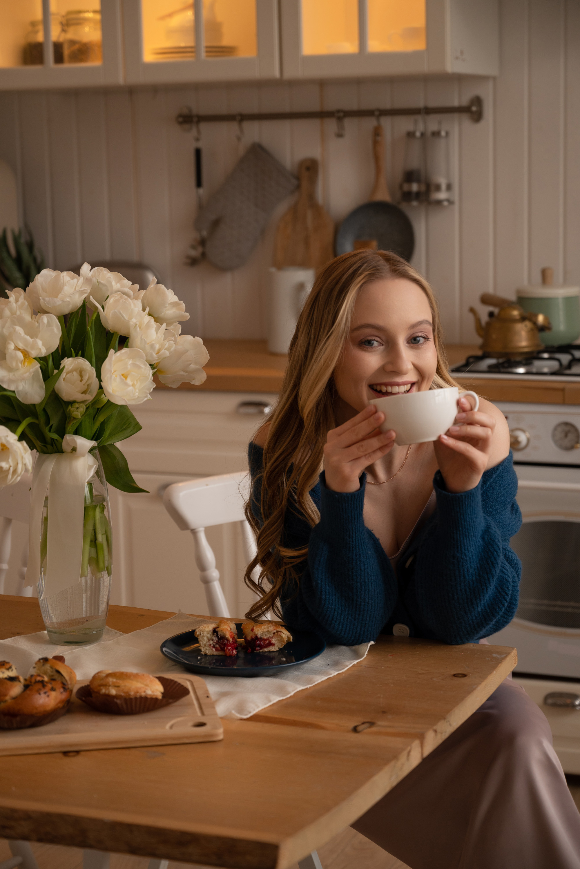 Рената и цветы. Свадебный фотограф в Санкт-Петербурге Владислава Тюльпина