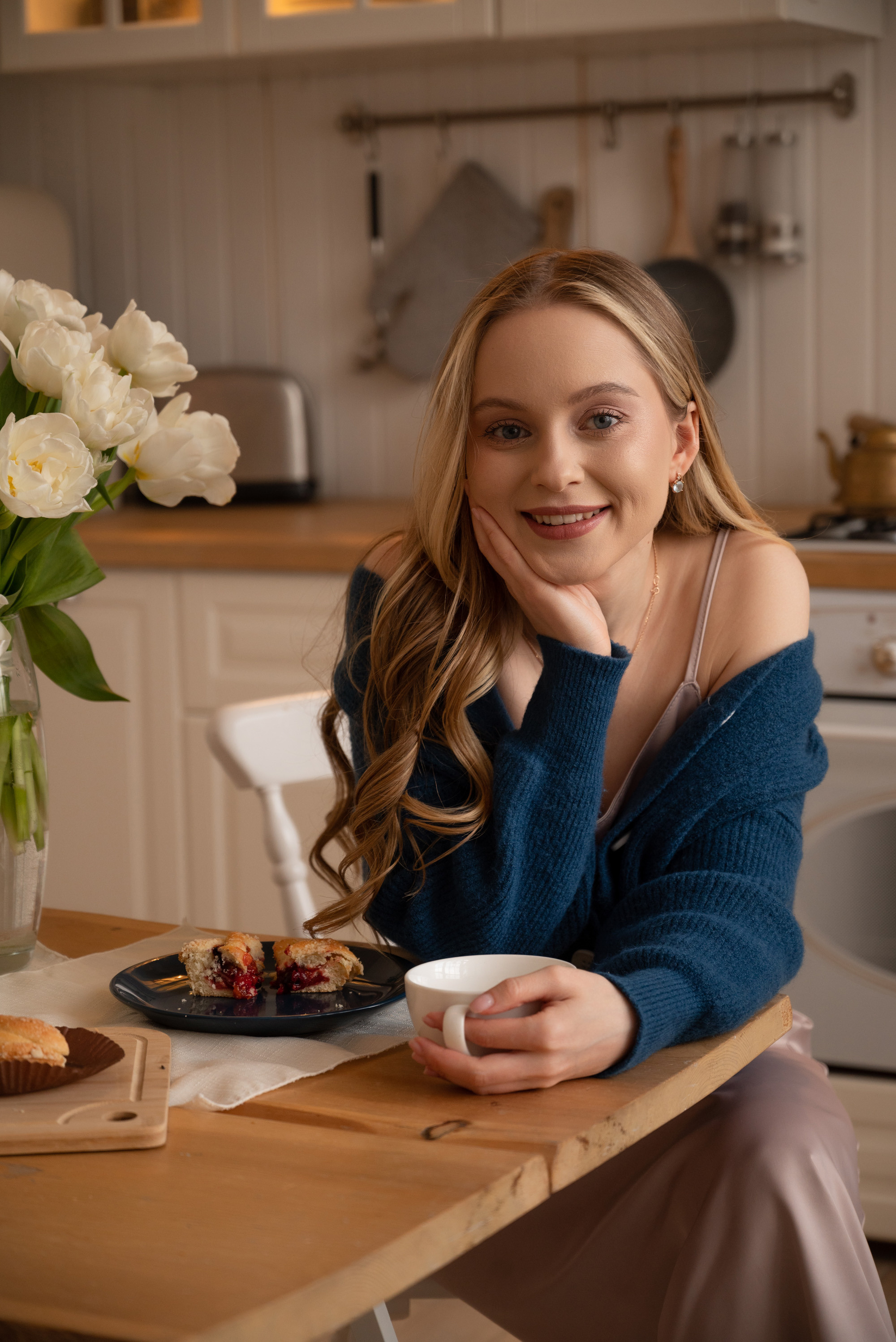 Рената и цветы. Свадебный фотограф в Санкт-Петербурге Владислава Тюльпина