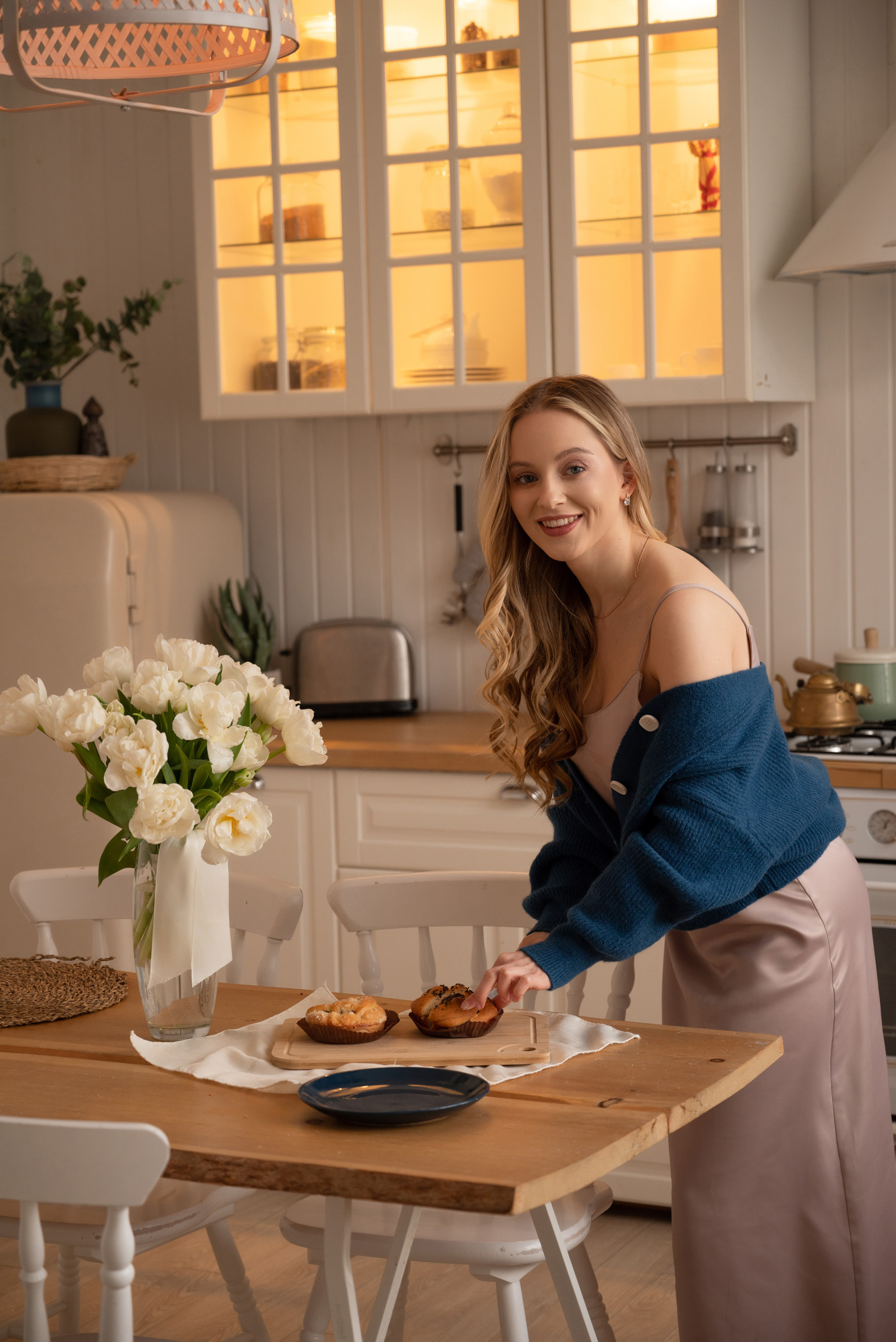 Рената и цветы. Свадебный фотограф в Санкт-Петербурге Владислава Тюльпина