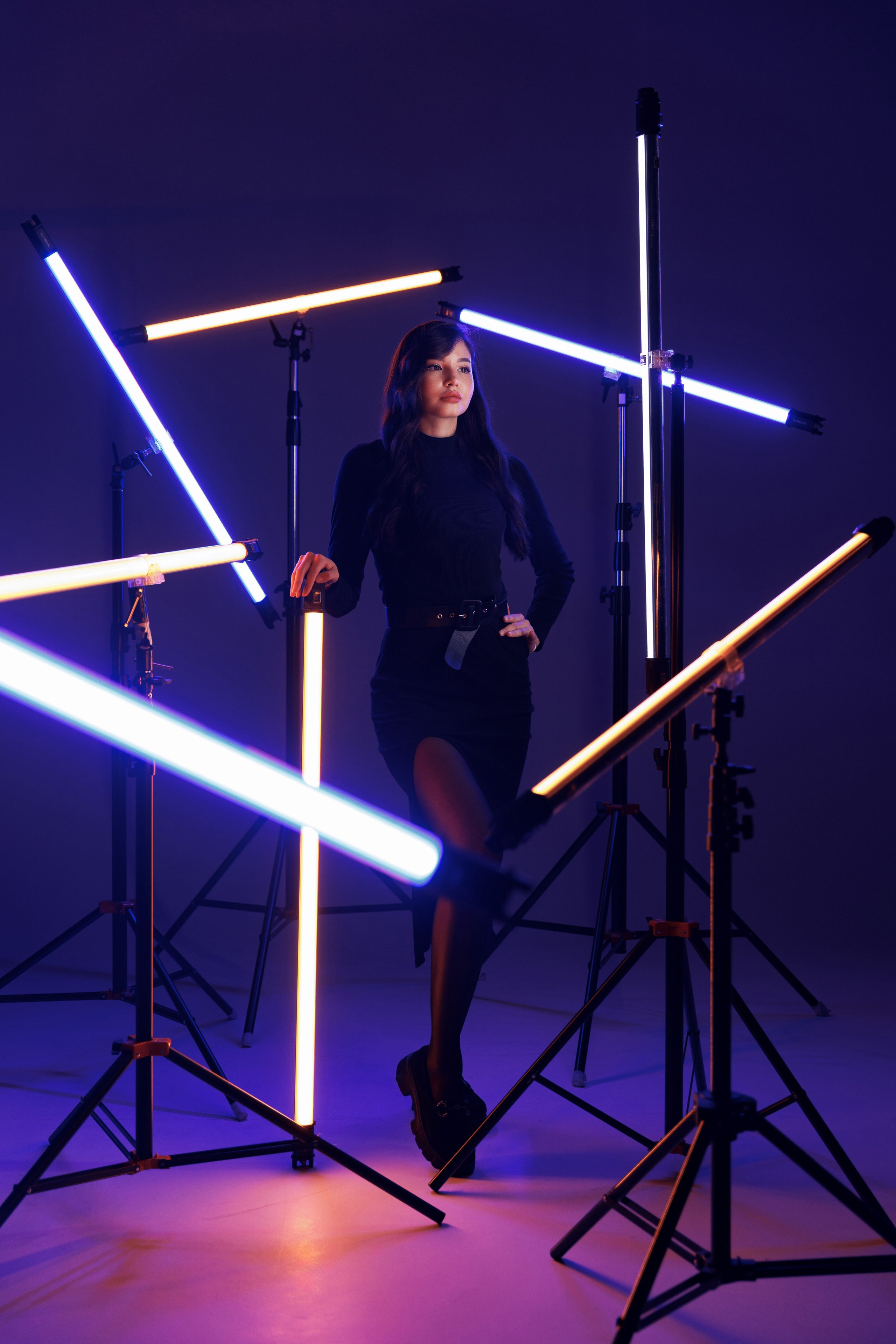 Неоновая съемка в студии Окла. Выпускные альбомы и фотокниги в Уфе и РБ