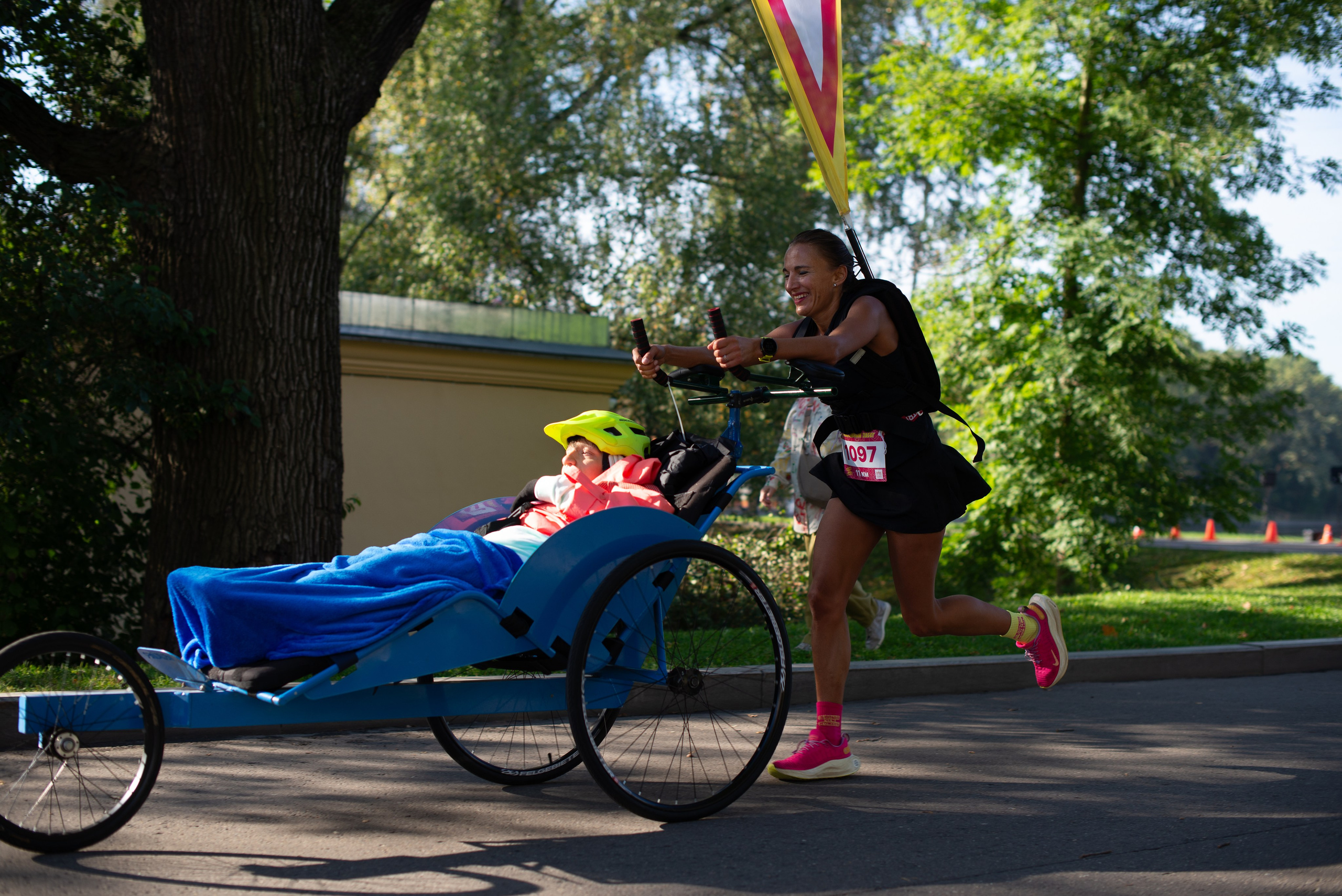 Инклюзивный забег ВДНХ Феникс Больше Чем Можешь. Victoria Radjevna Репортажный Фотограф — Видеограф Москва • Санкт-Петербург