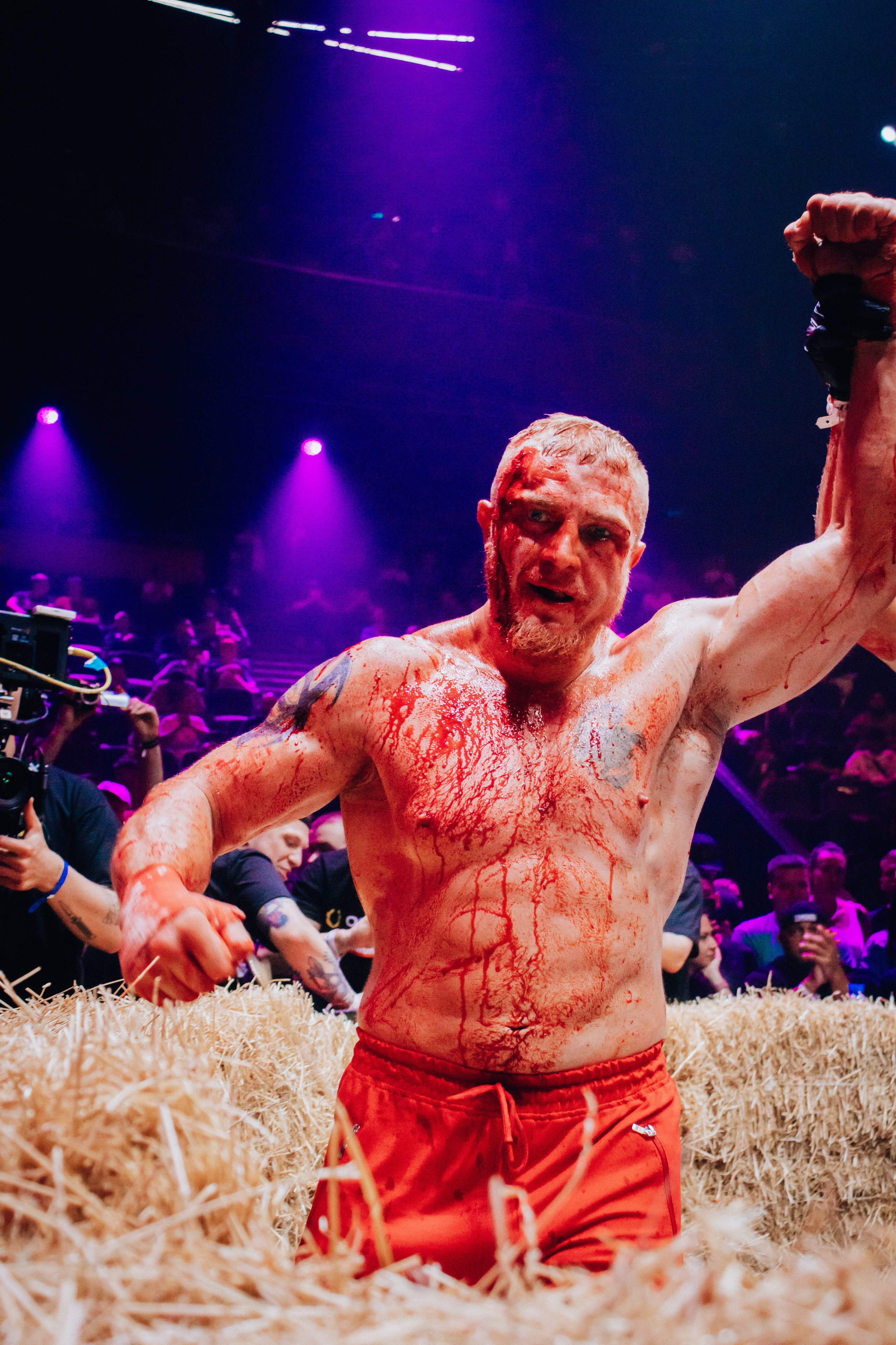 Кулачные бои TopDog. Анастасия Тен