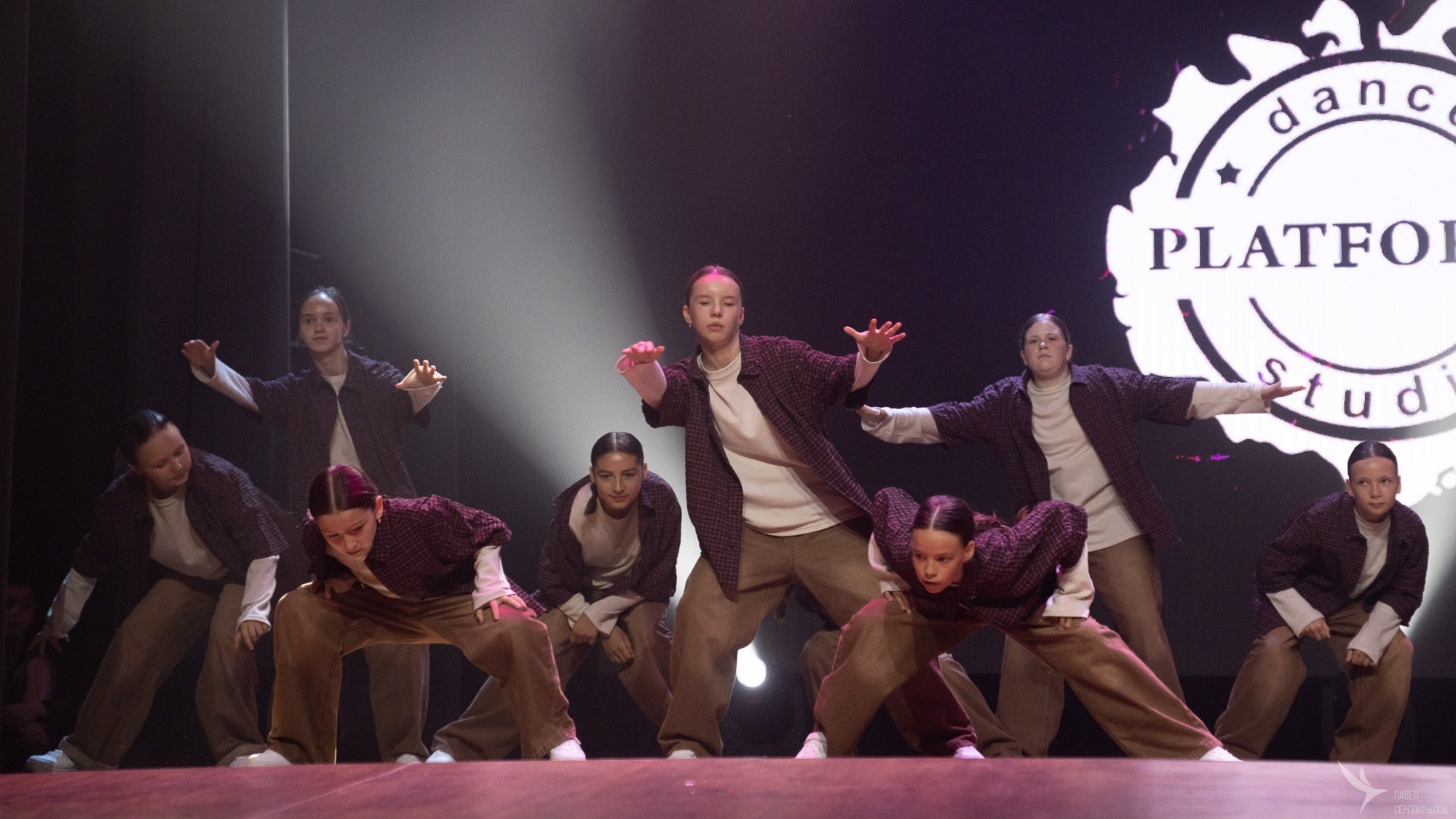 Отчетный концерт студии танцев PLATFORMA. Репортажный фотограф в Казани Павел Серпокрылов