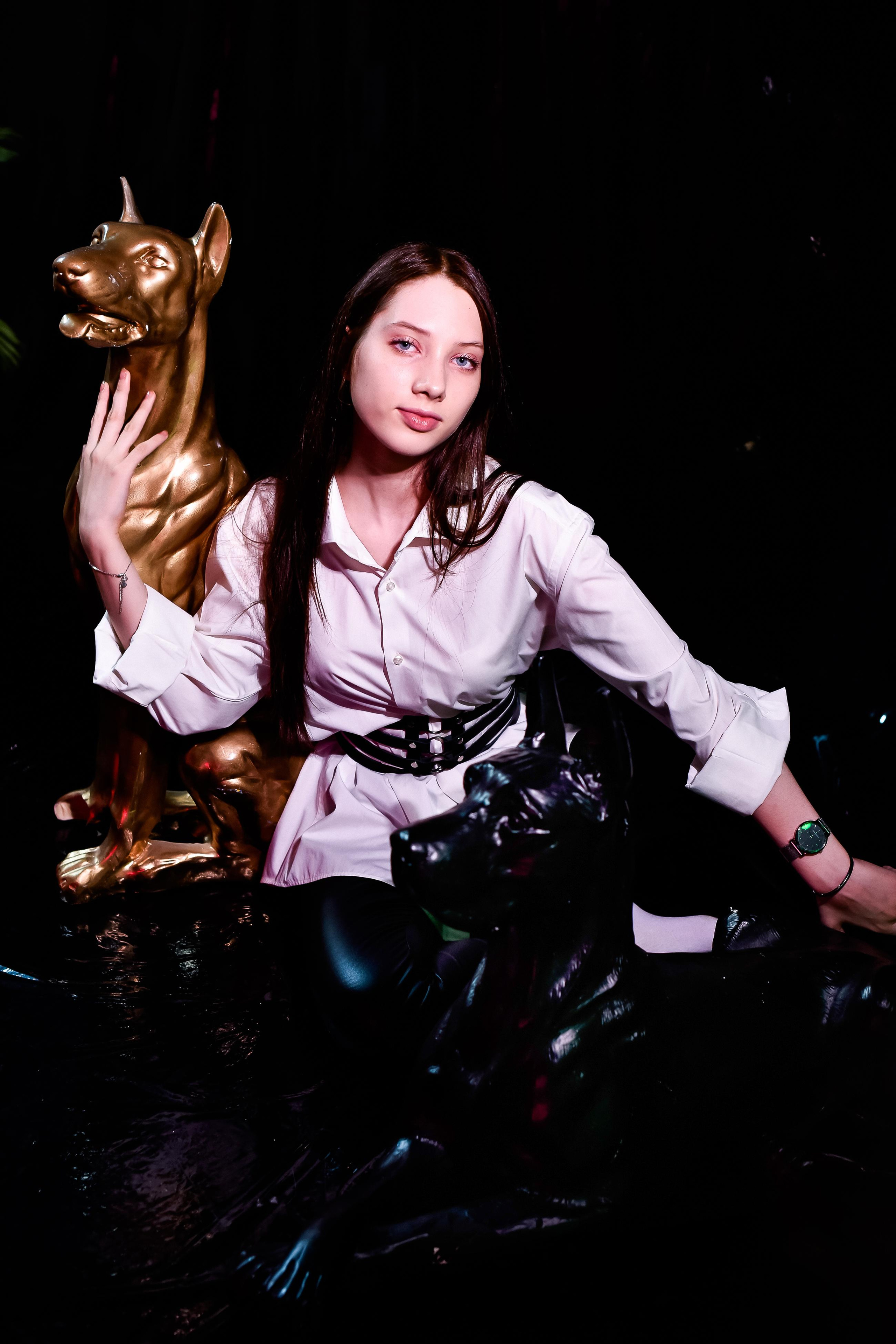 Настенька Неон