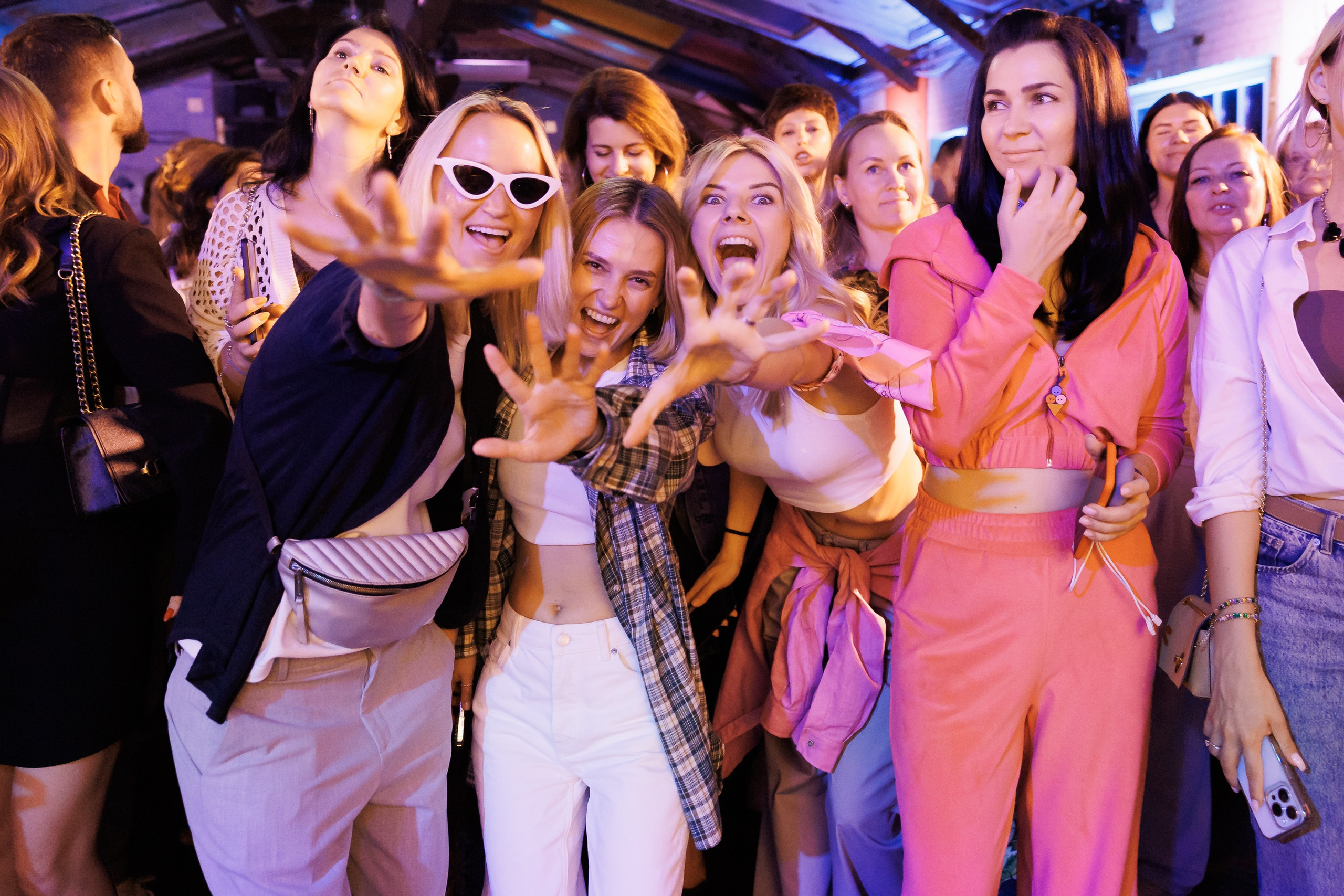 EVEREST VIBE good vibes only 16.08.2023. EVEREST PHOTO REPORT