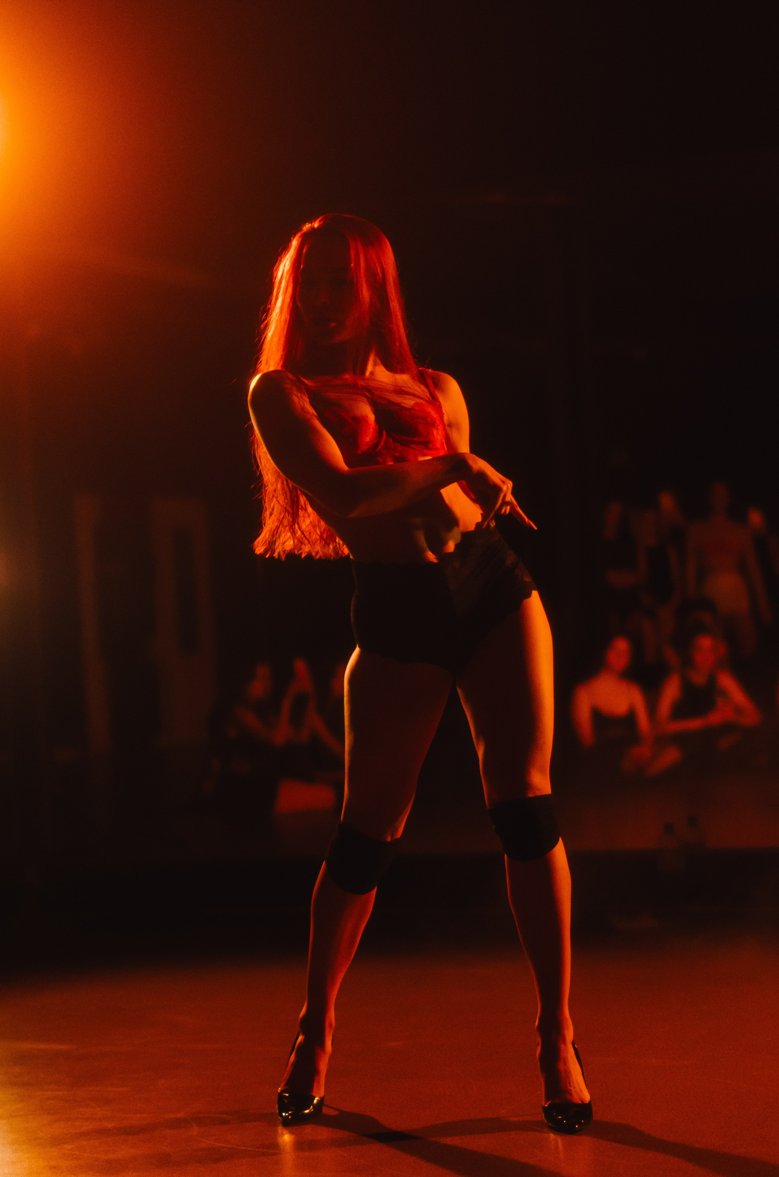 Мастер-классы по High Heels/Girly hip-hop от Оксаны ATTA. Денисова Аля — фотограф для парных съемок и индивидуальных историй в Барнауле