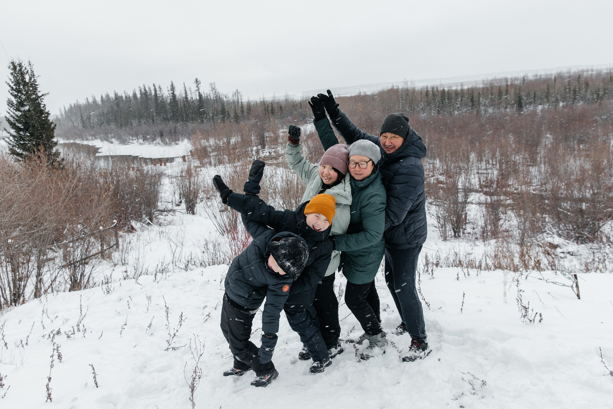 Степановы. Воронистая Анастасия. Фотограф Якутия, Томпонский район