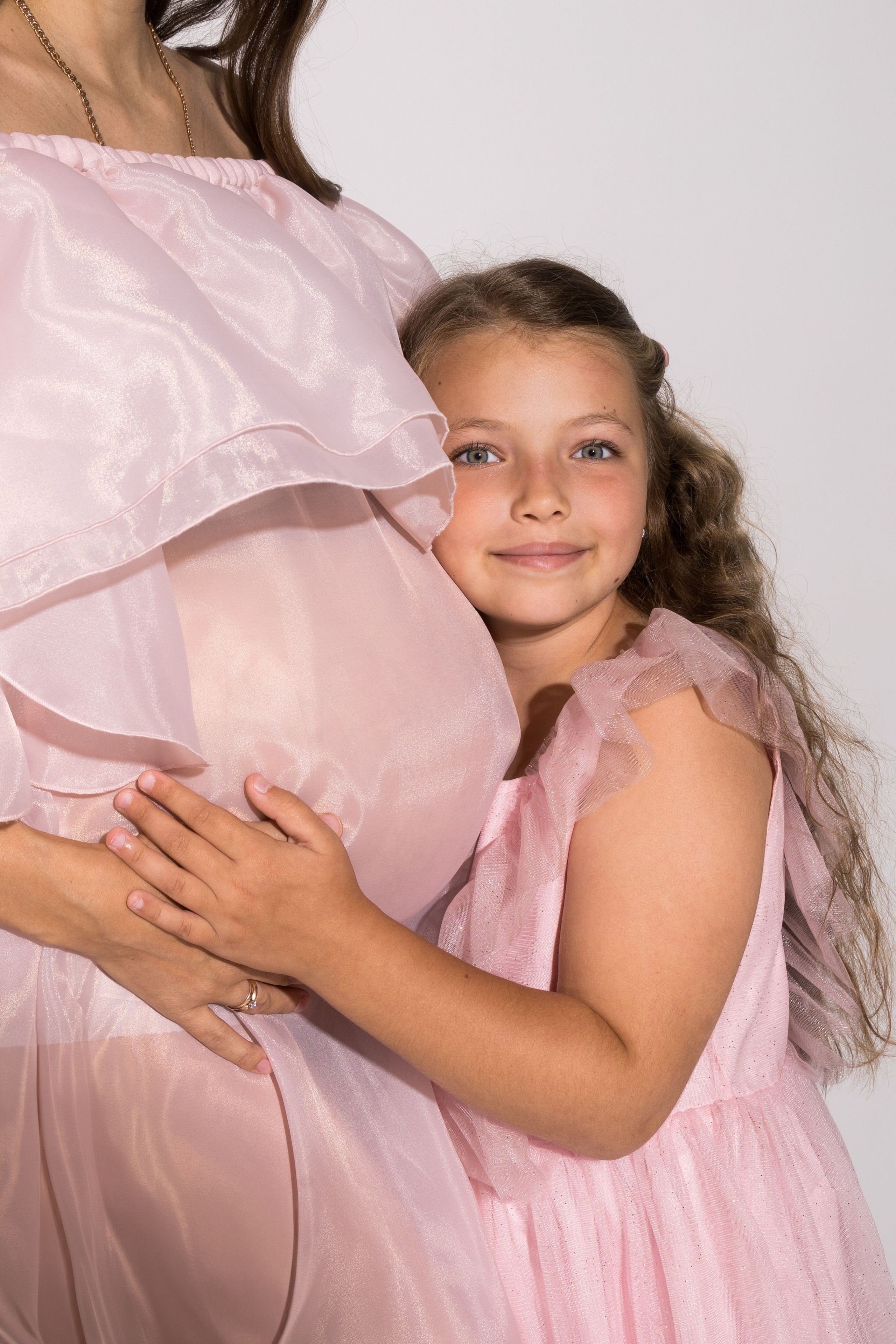 Фотосессия беременности в Красноярске — Vetaphoto. Фотограф беременности и новорожденных в Красноярске Вета Ланская