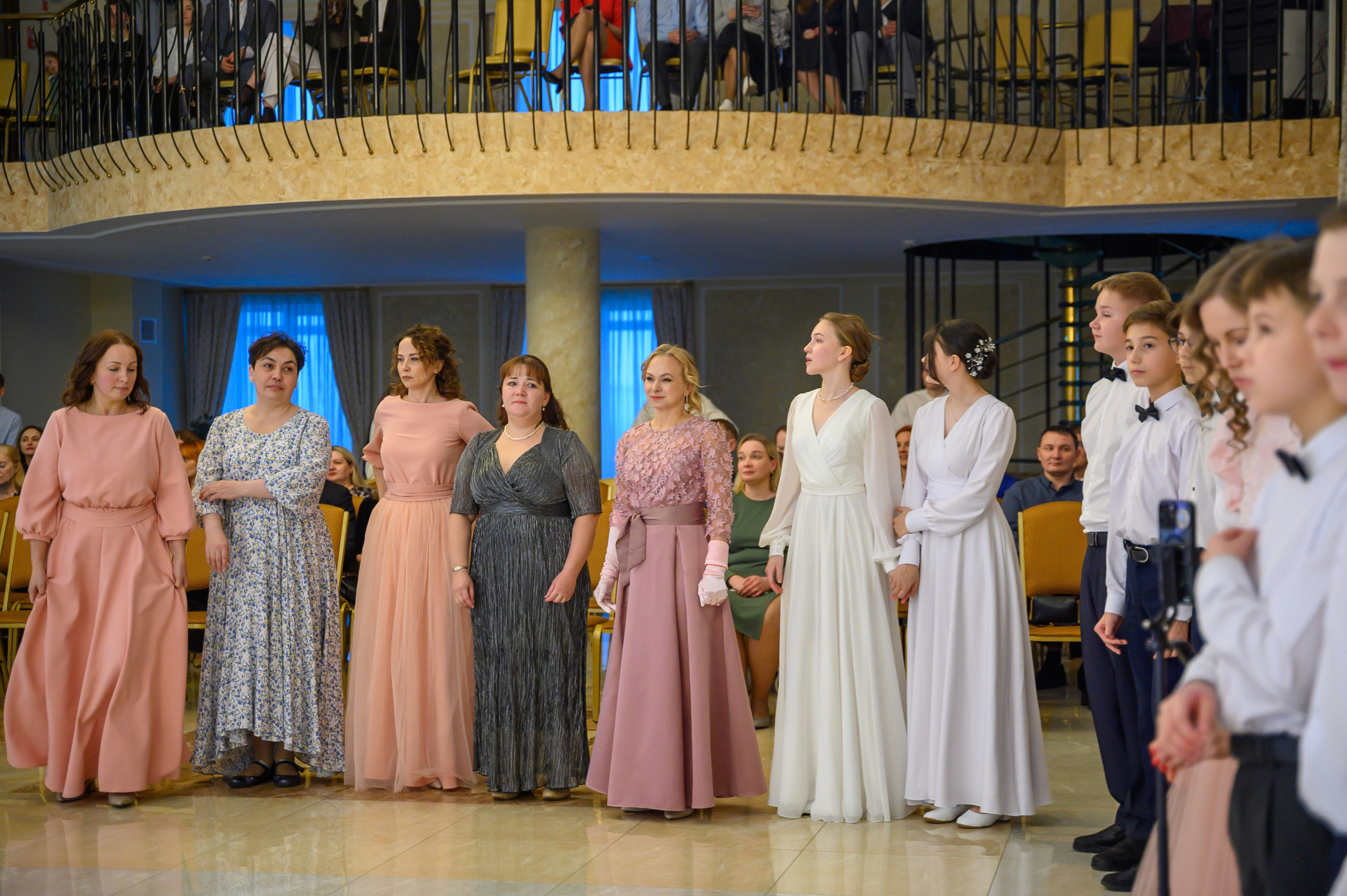 Бал ФМШ 7 класс. Фотограф новорожденных, семейный детский в Тюмени Татьяна Морозова