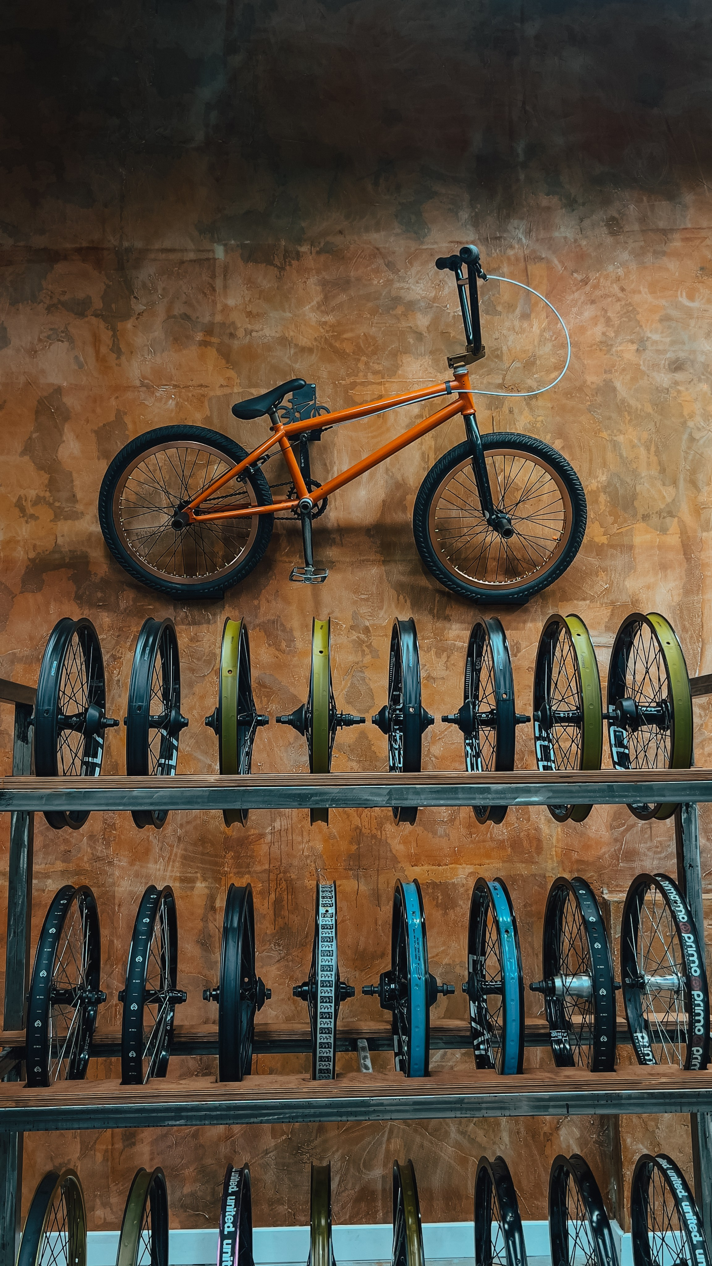 Магазин BMX Might Be. Юлия Суббоцкая