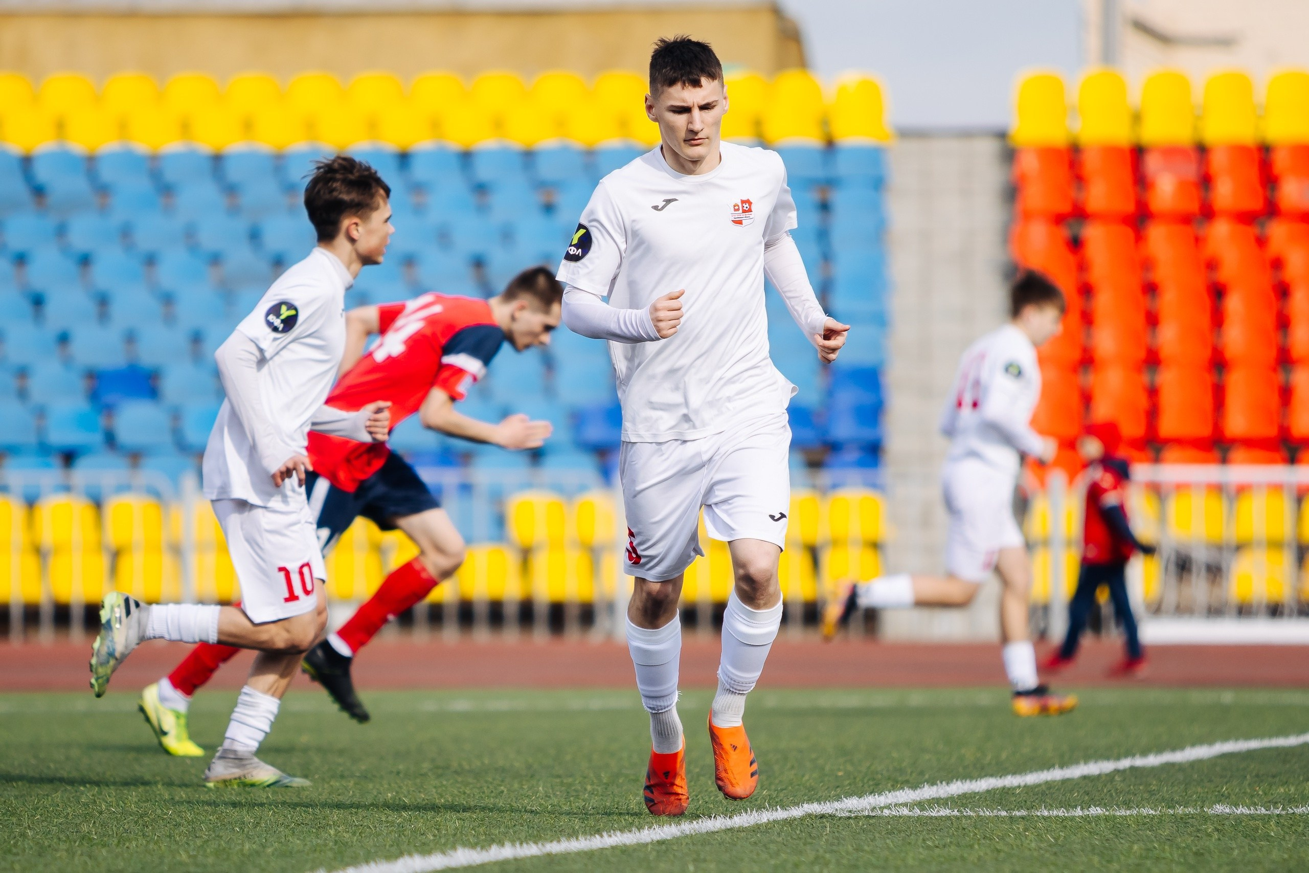 ФК «Металлург-Магнитогорск» vs ФК «ОСШ-Челябинск-М» // 05.04.25. Денис Прохоров Фотограф в г. Магнитогорск