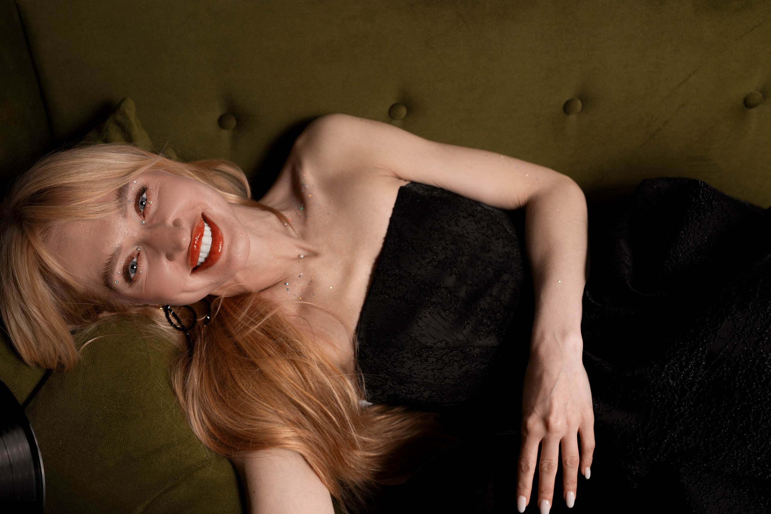 Mariana. Ilya Samonov