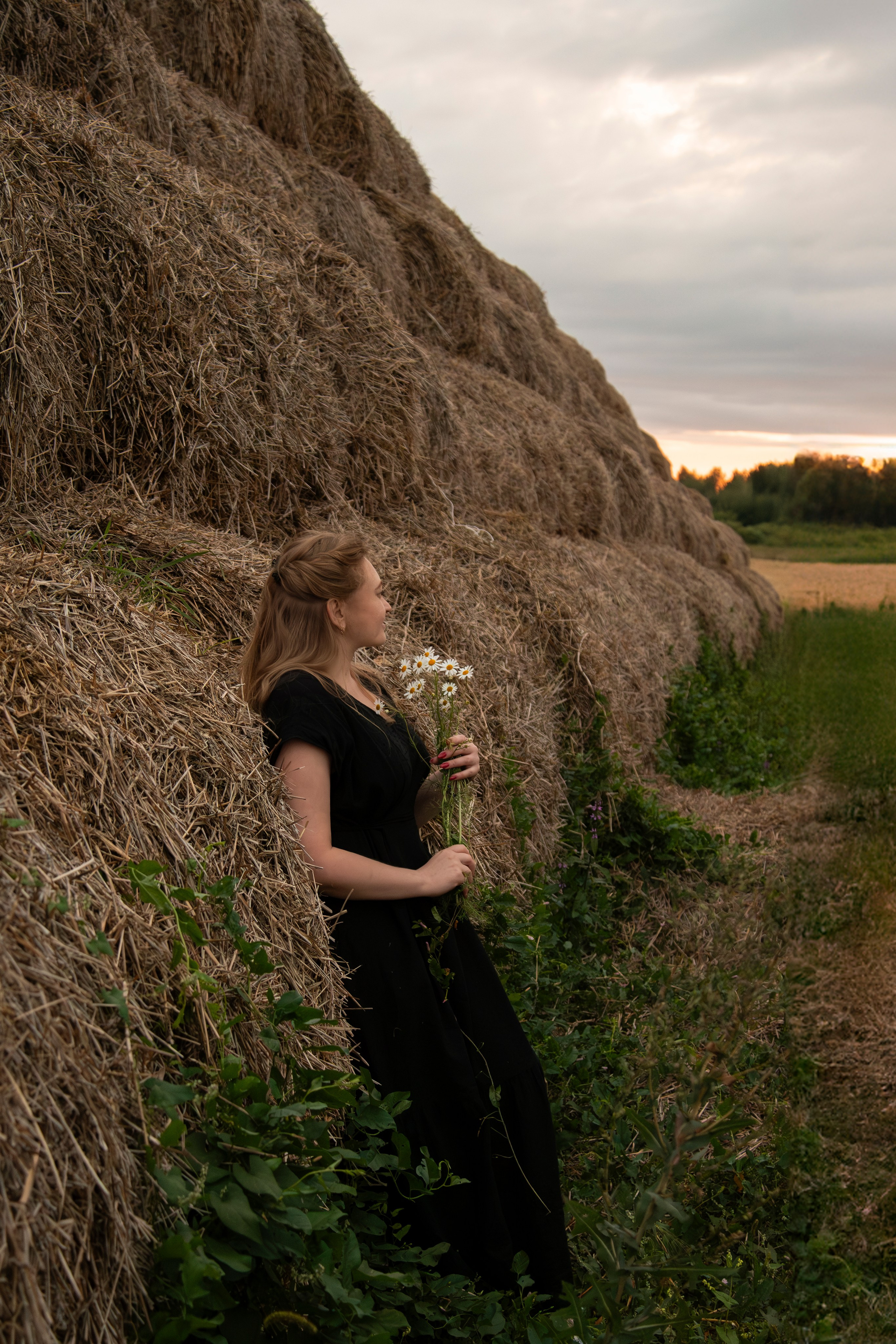 Экспресс-съемка в стогах. Фотографы в Тюмени Андрей и Лидия Войвод