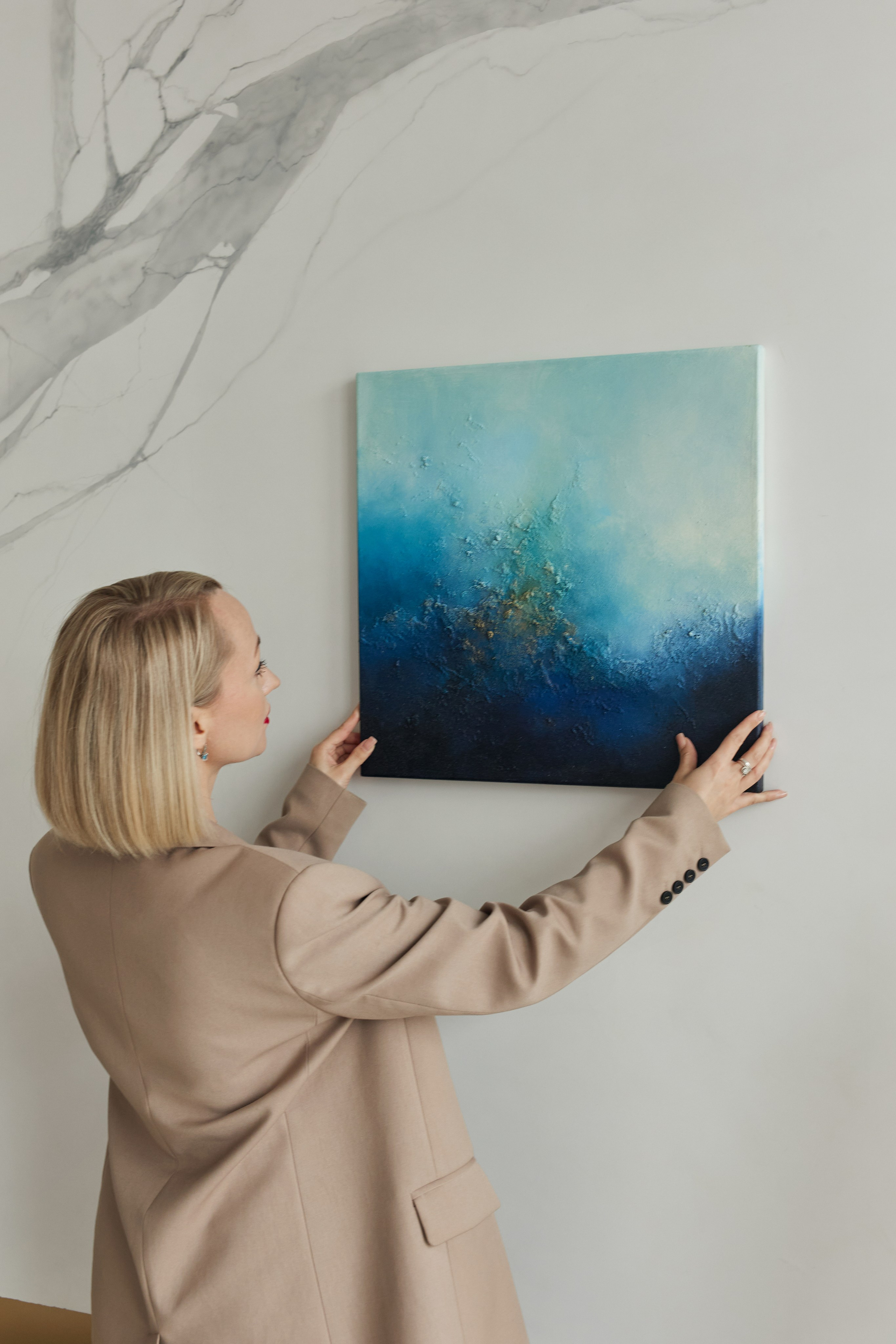 Контент съемка в Петербурге для художницы. Фотограф в Санкт-Петербурге и Москве