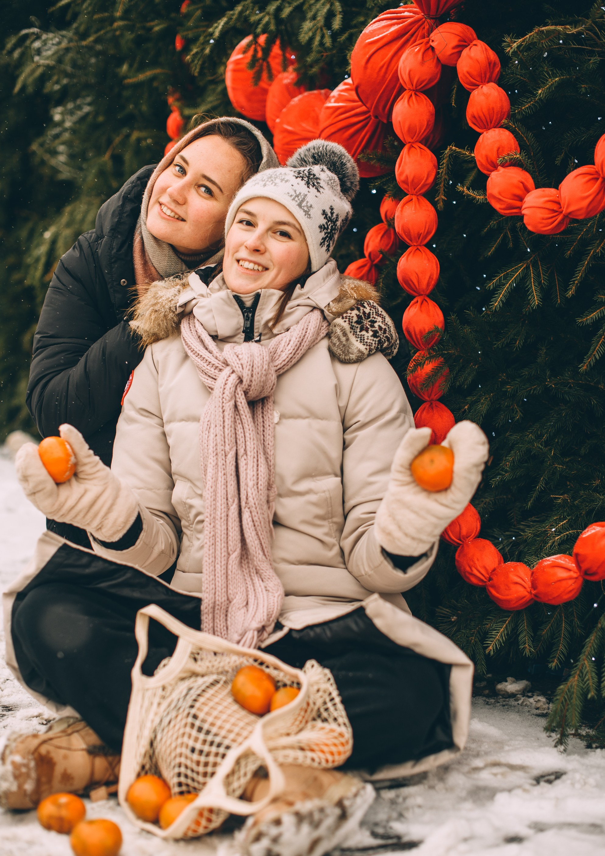 Рождественская ярмарка с подружкой. Свадебный и семейный фотограф София Невская