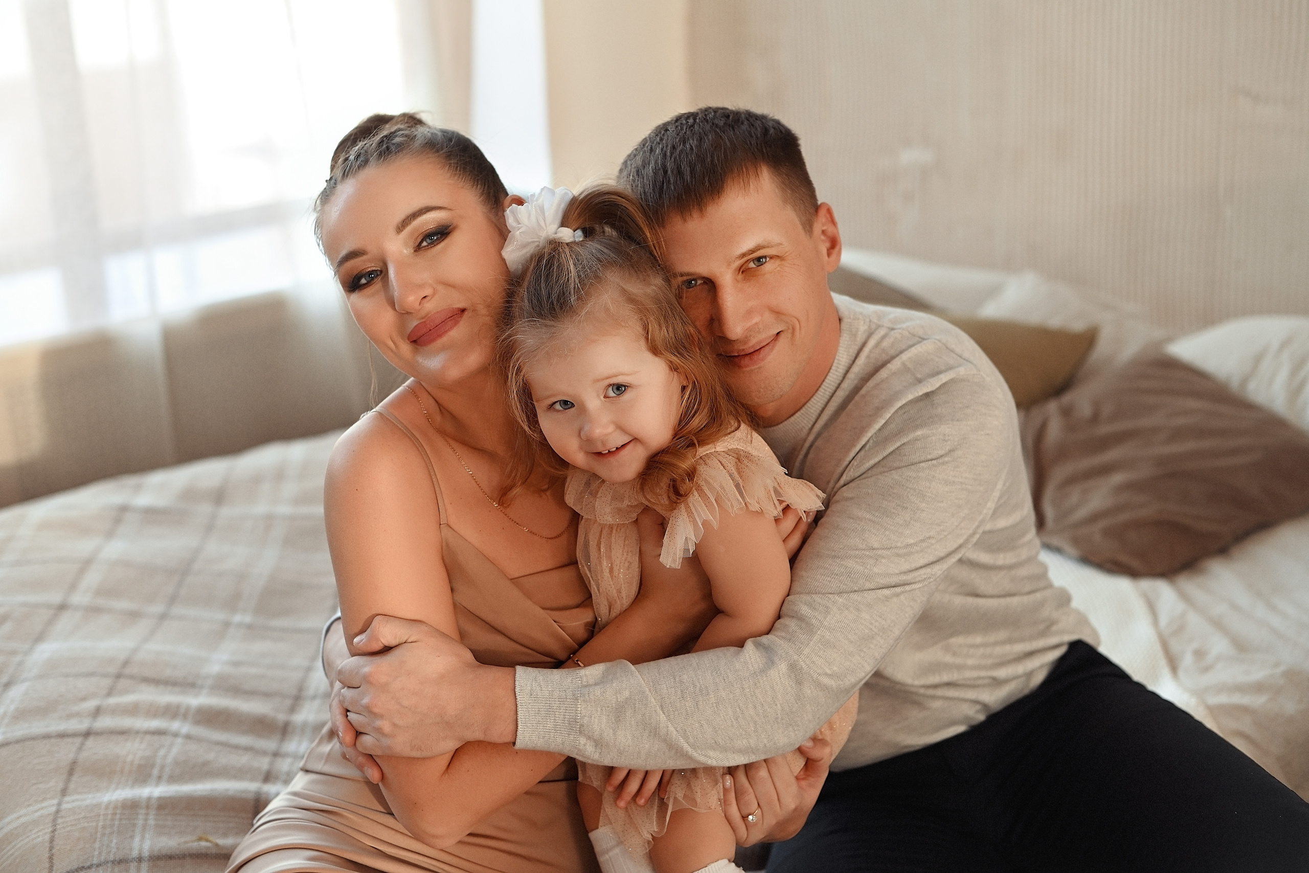 Маленькая шкода и ее родители. Свадебный и семейный фотограф в Самаре Головань Наталья