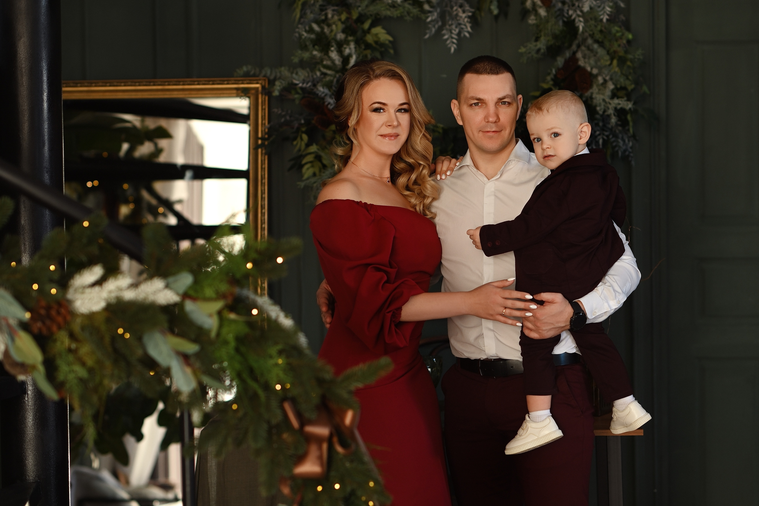 Новогодняя фотосессия 2022-23гг Даша, Слава и Матвей. Свадебный и семейный фотограф в Самаре Головань Наталья