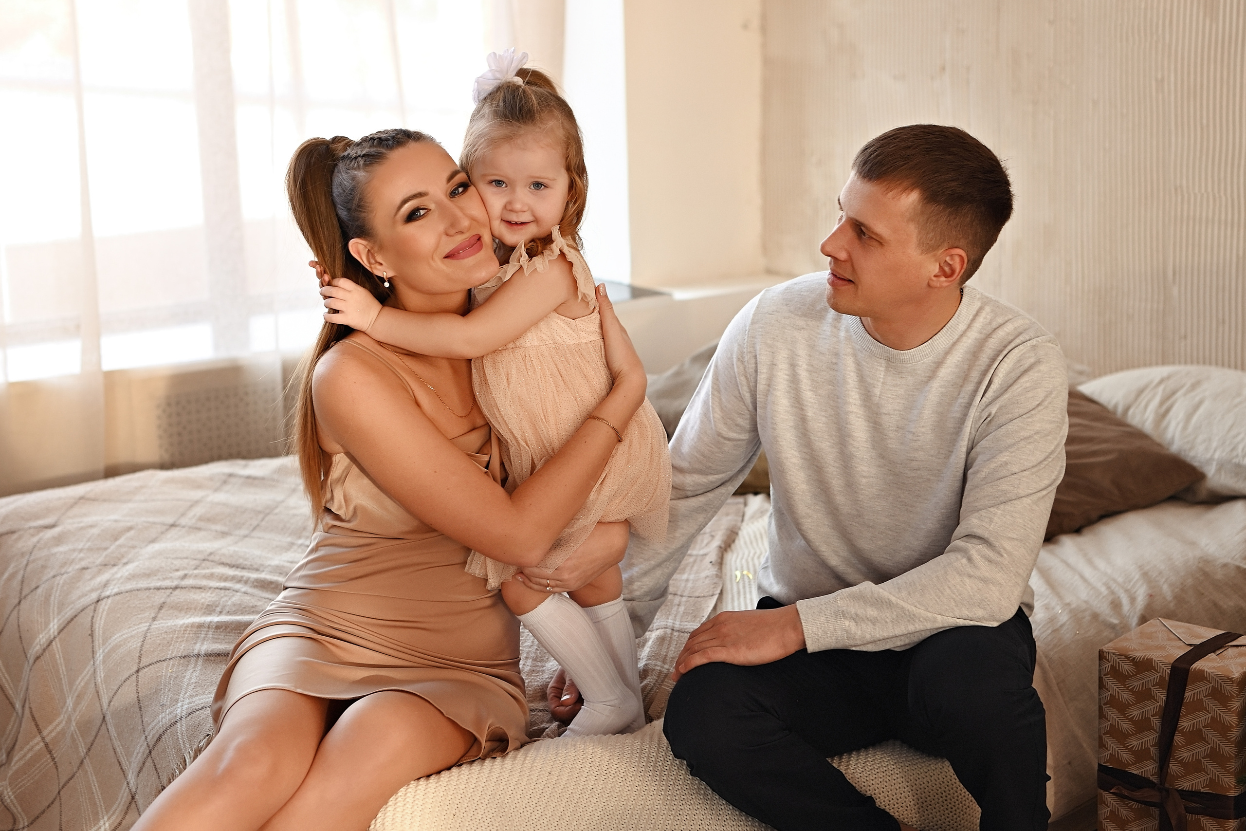 Маленькая шкода и ее родители. Свадебный и семейный фотограф в Самаре Головань Наталья