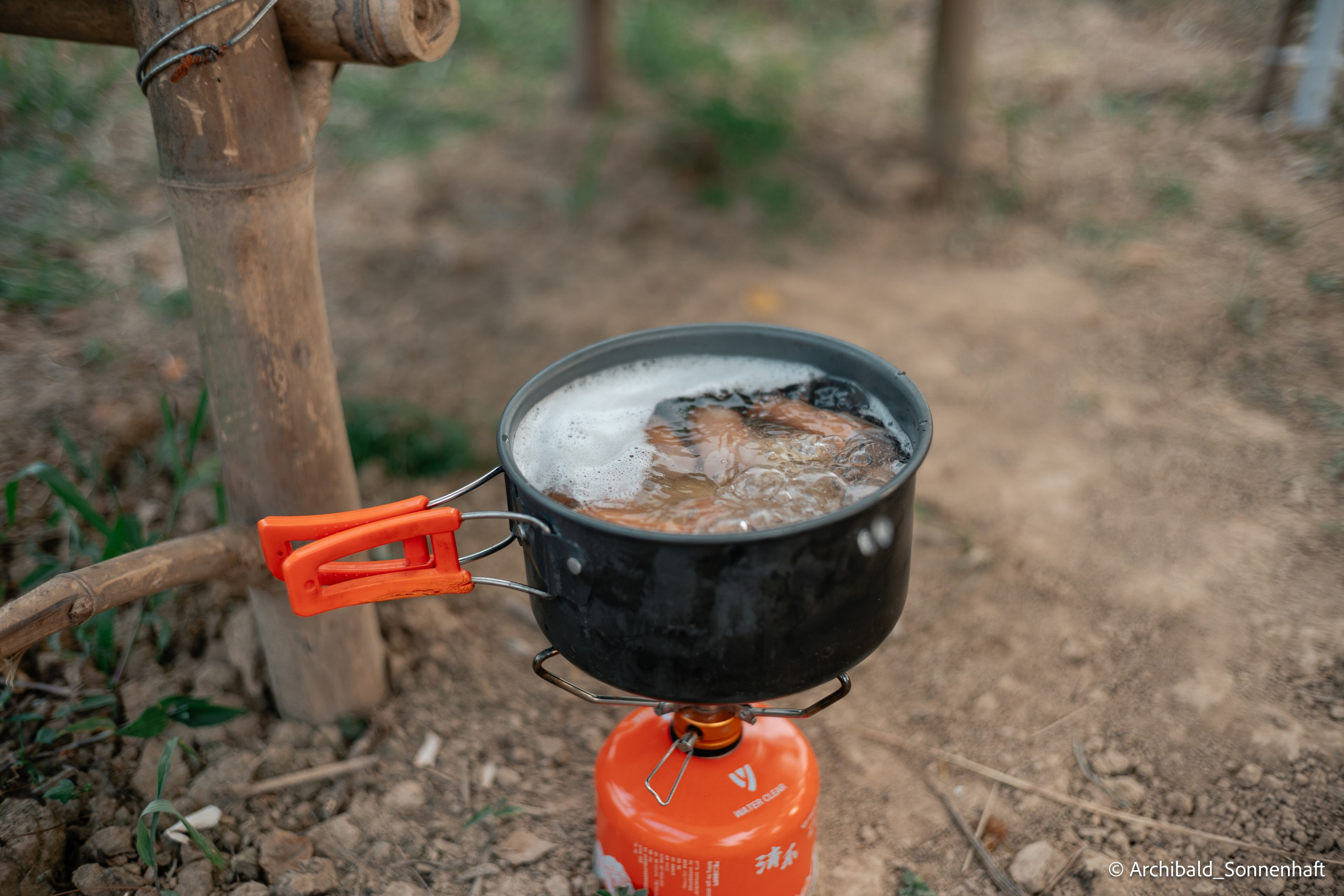 Weekend kayaking trip. Photographer in Guangzhou, China. Archibald Sonnenhaft
