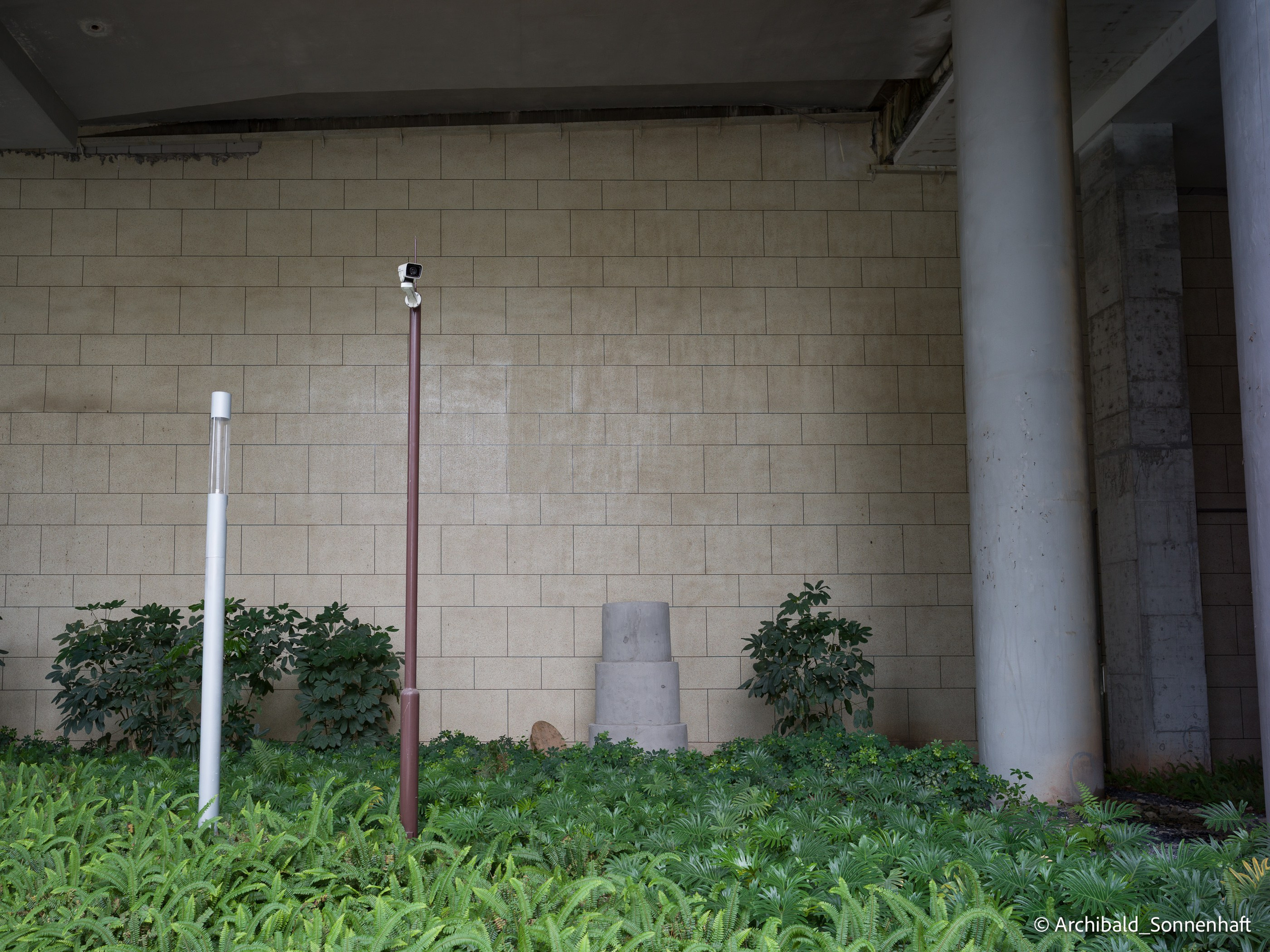 Office environs. Photographer in Guangzhou, China. Archibald Sonnenhaft