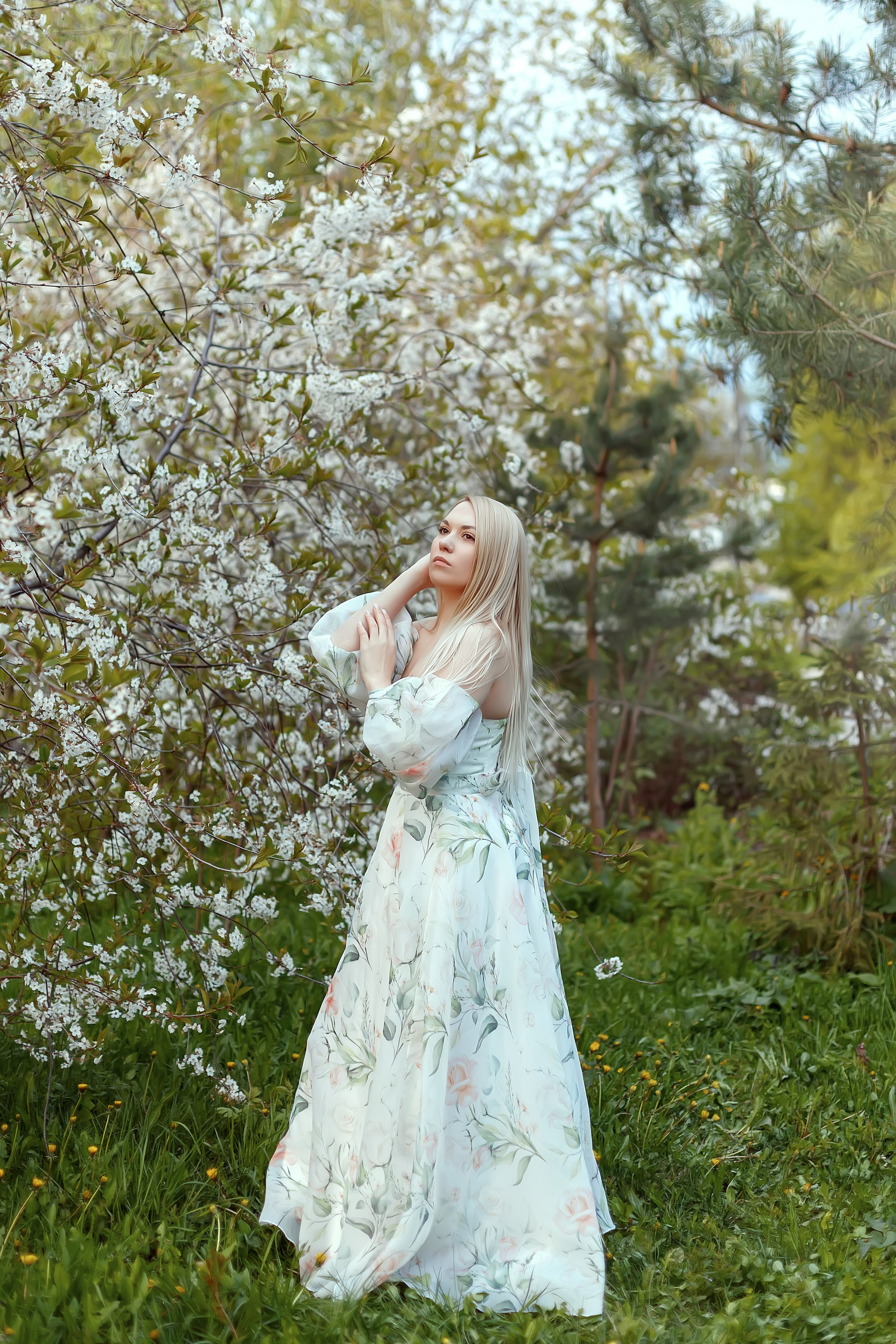 Женский портрет/беременность