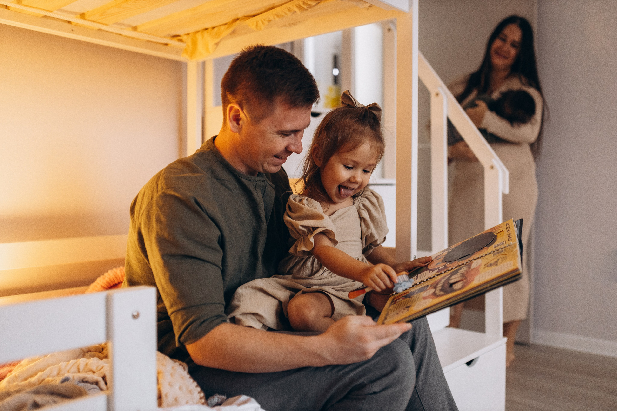 Семейная новогодняя фотосессия дома Самара. Семейный фотограф в Самаре Елена Ефимова