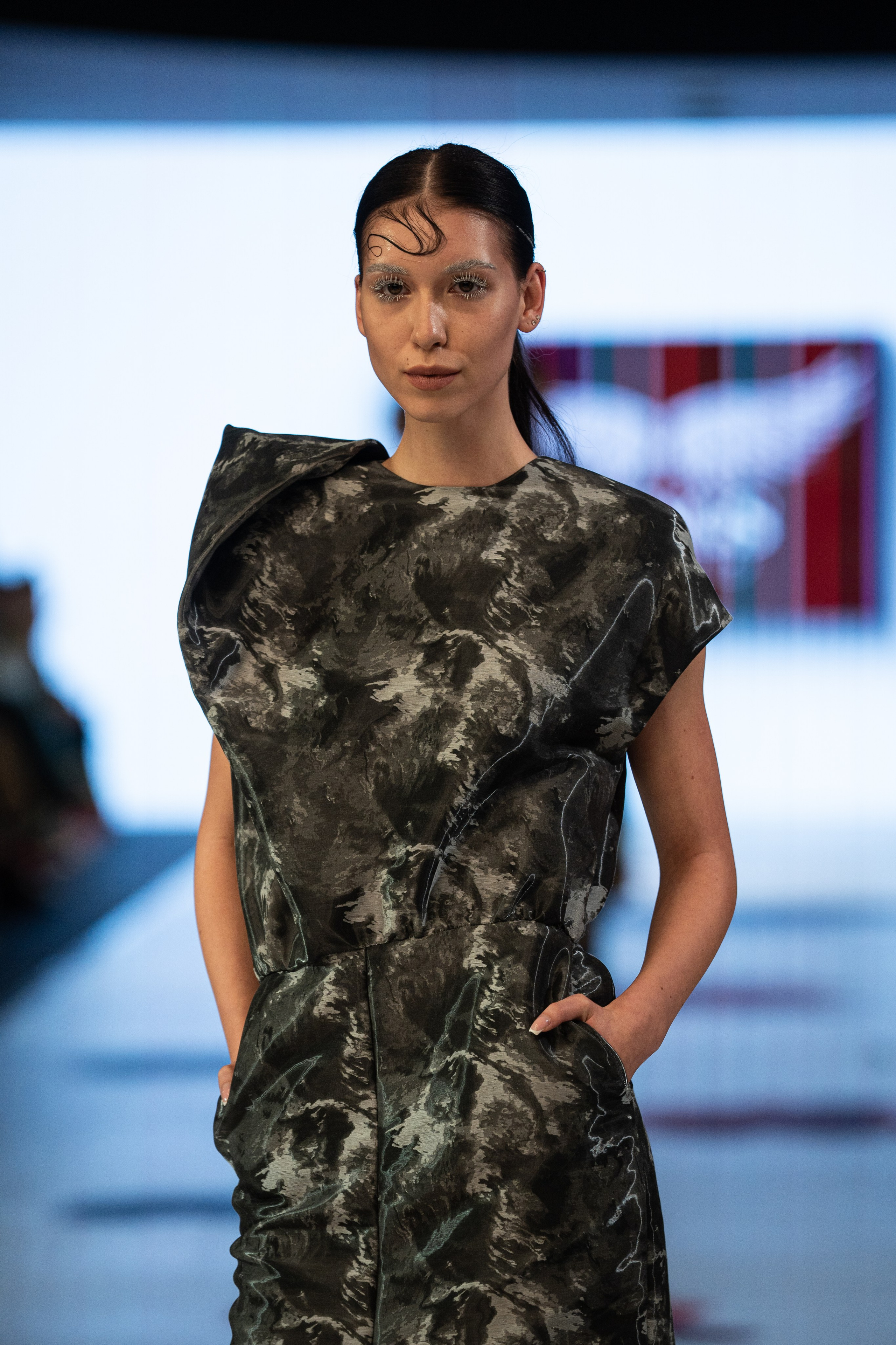 Дизайнеры Wings Studio. Сайт Алматинского НЮ АРТ, будуар и фэшн фотографа Дениса Карпенко