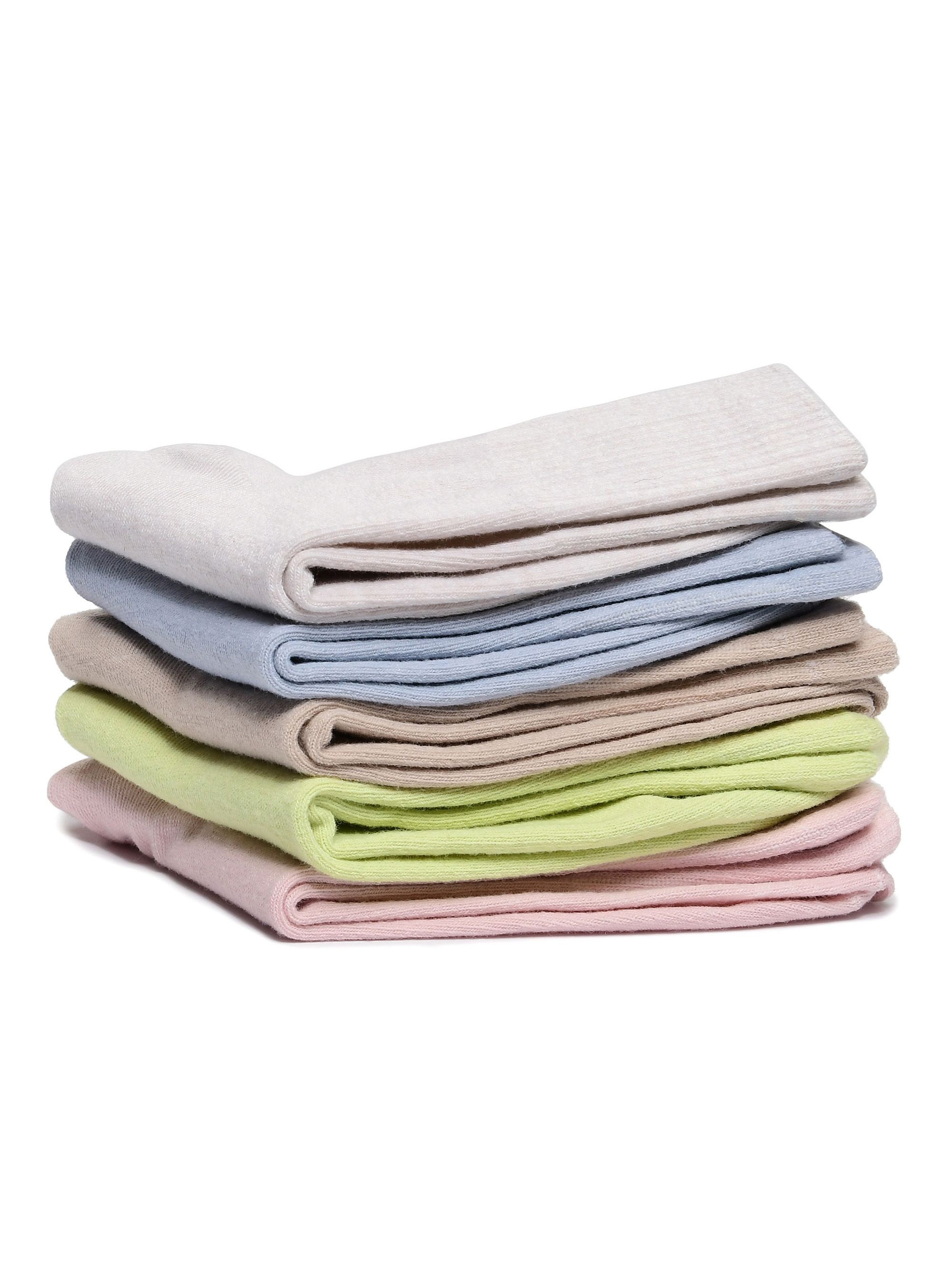 Съёмка носков, колготок в Москве. Предметный фотограф Константин Агафонов — предметная съёмка и фотосъёмка в Москве