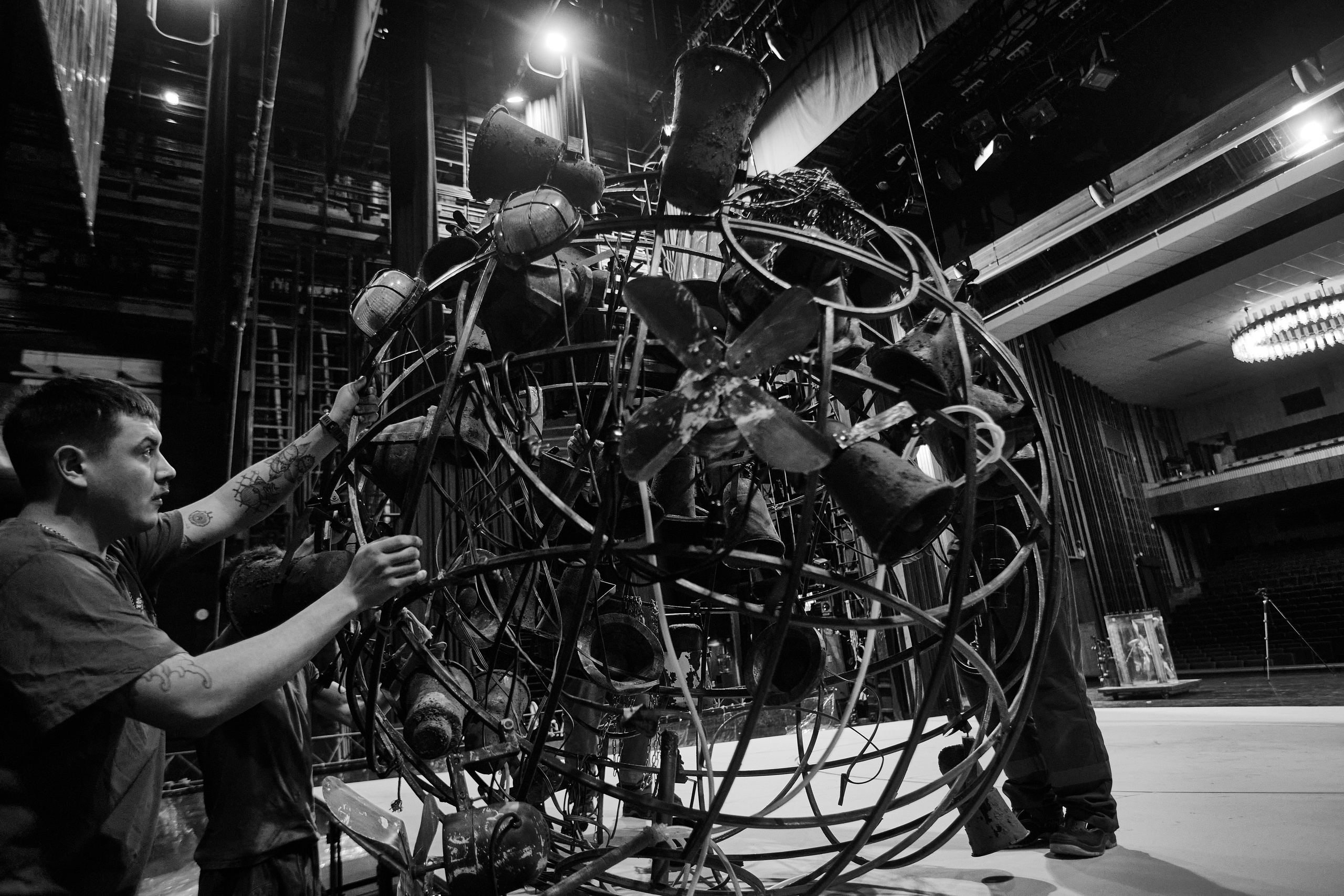 Монтаж спектакля Двойник. Фотограф Юлия Маринина