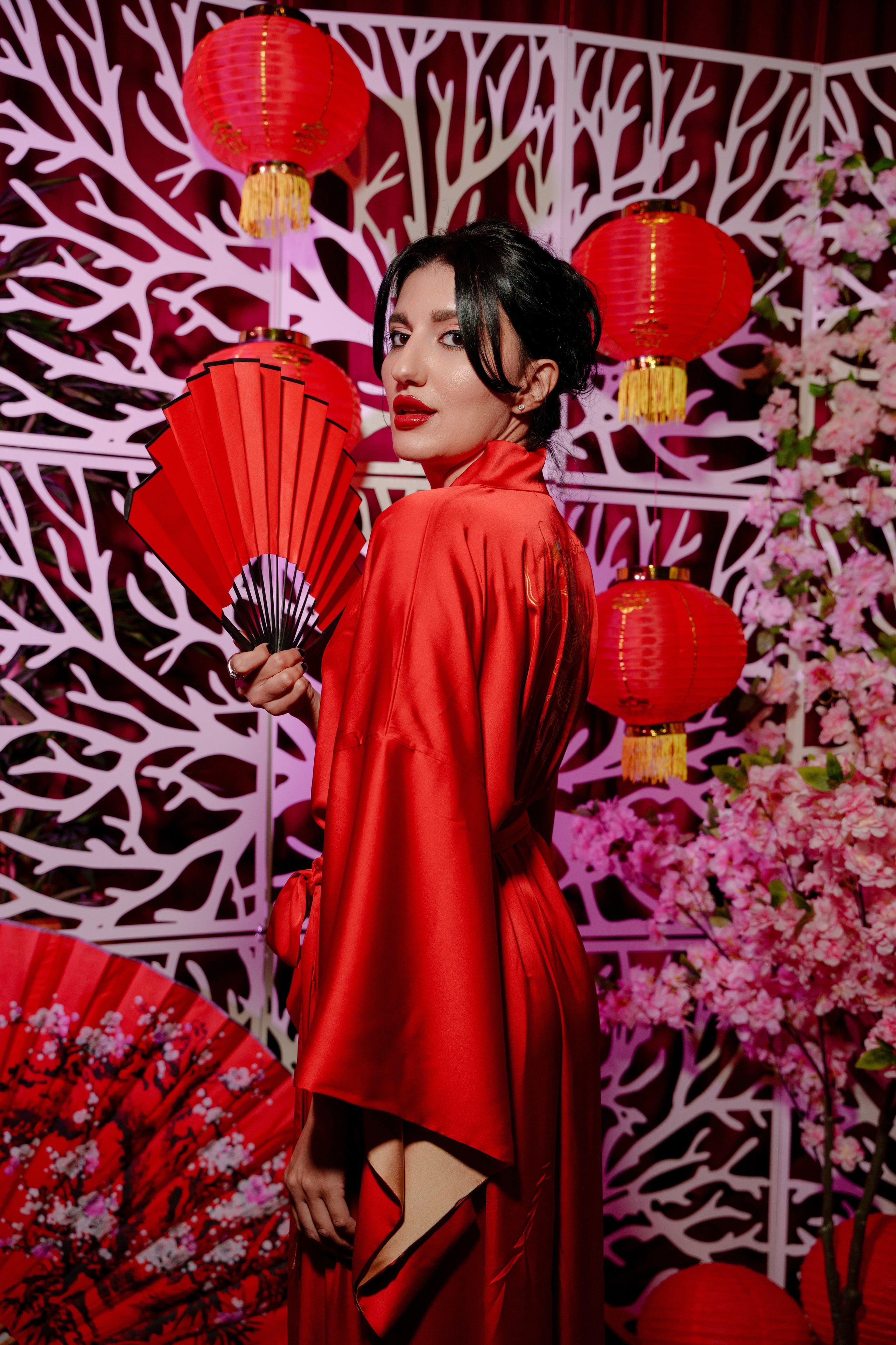 Репортажный фотограф на день рождения в ресторане KAI. Репортажный фотограф Москва Сергей Дружинин