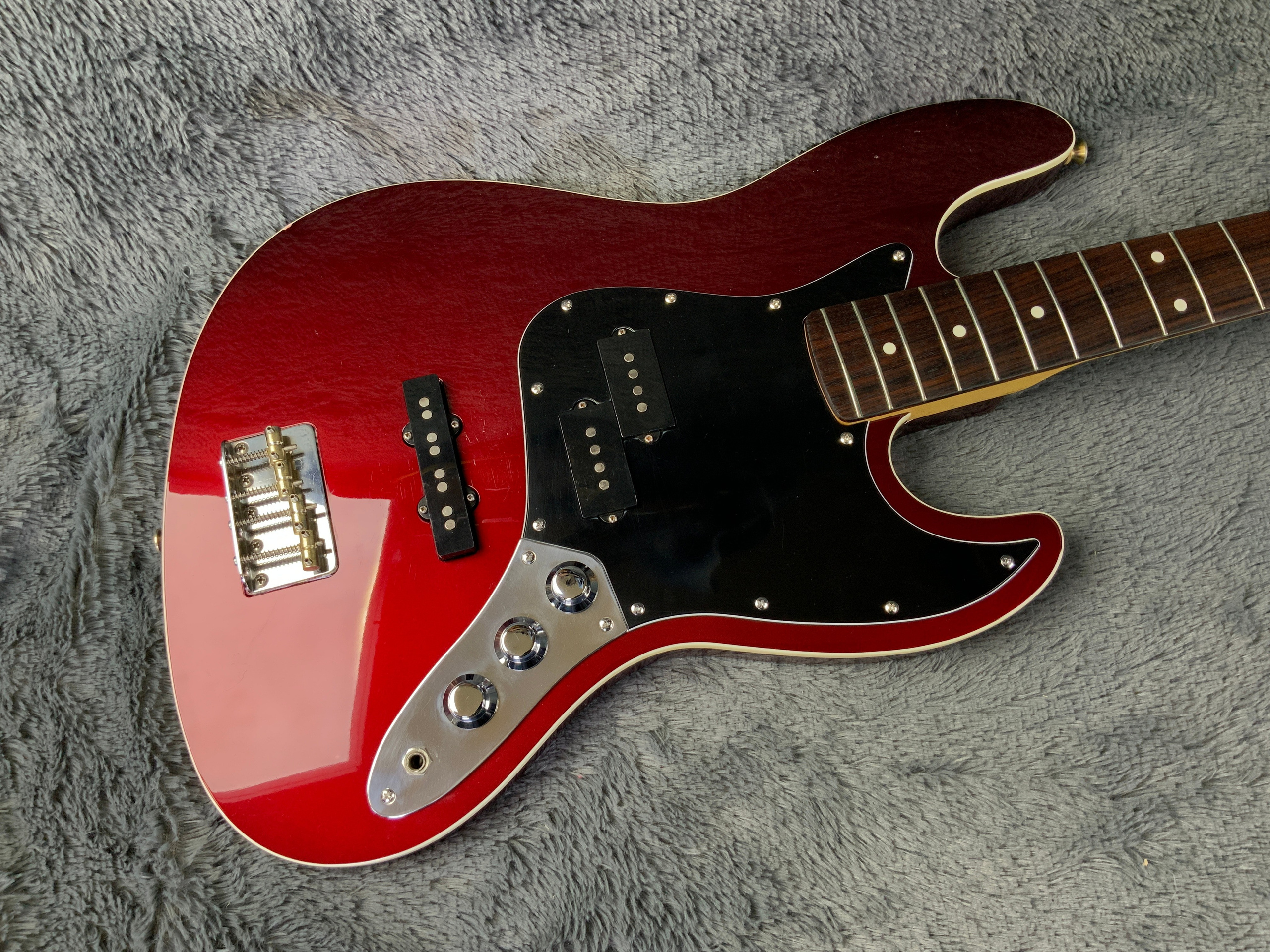 Fender Aerodyne Jazz Bass