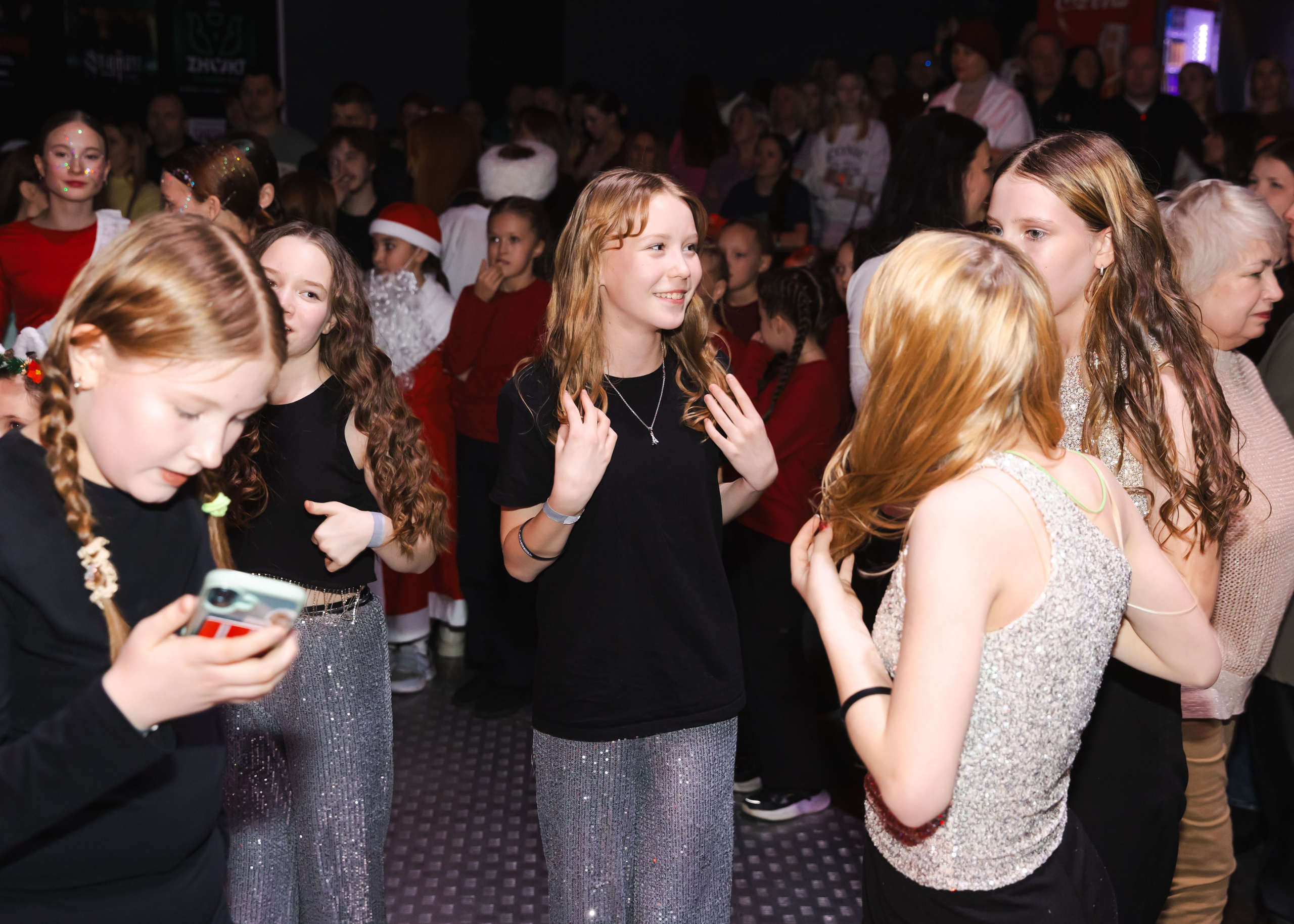 21.12.2025 Новогодняя Тусовка Non Stop. ФОТОГРАФ ВИНОГРАДОВА ДАРЬЯ