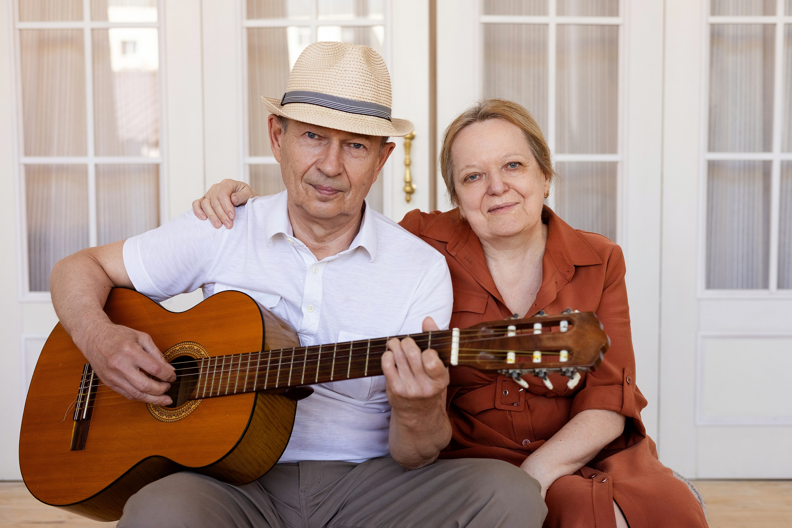 Съемка большой семьи в студии SVET. Семейный фотограф в Екатеринбурге Маргарита Курносова