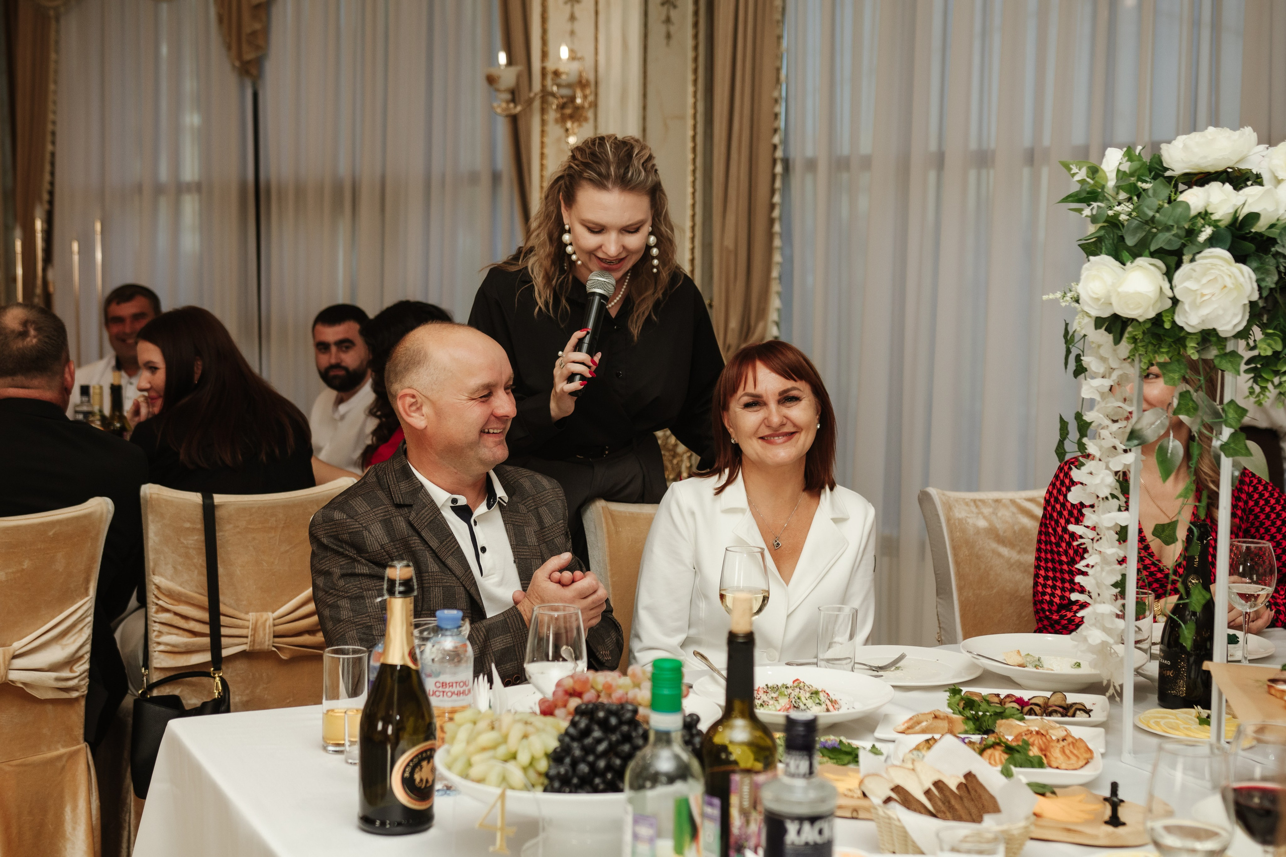 Яна и Артур банкетный зал «Император». Фотограф Новосибирск