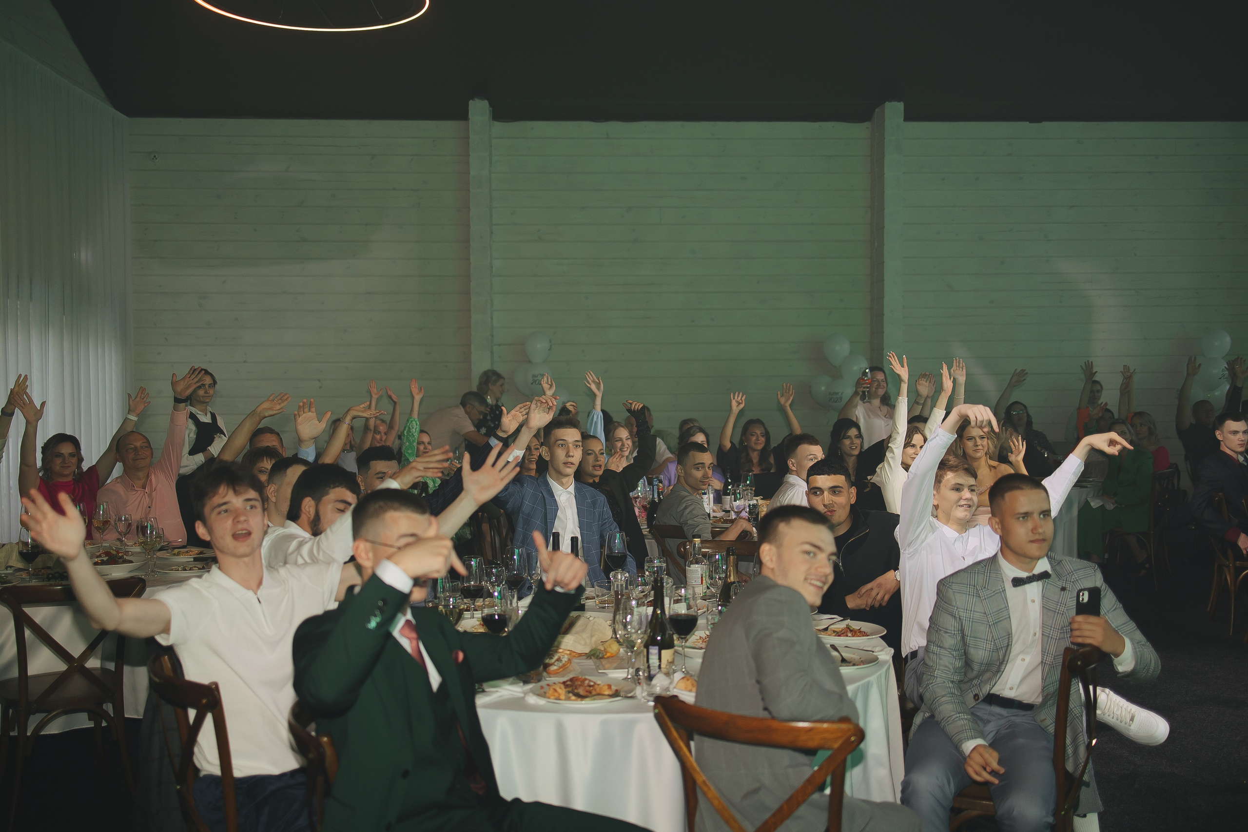 Выпускной Сосны. Свадебный и женский фотограф