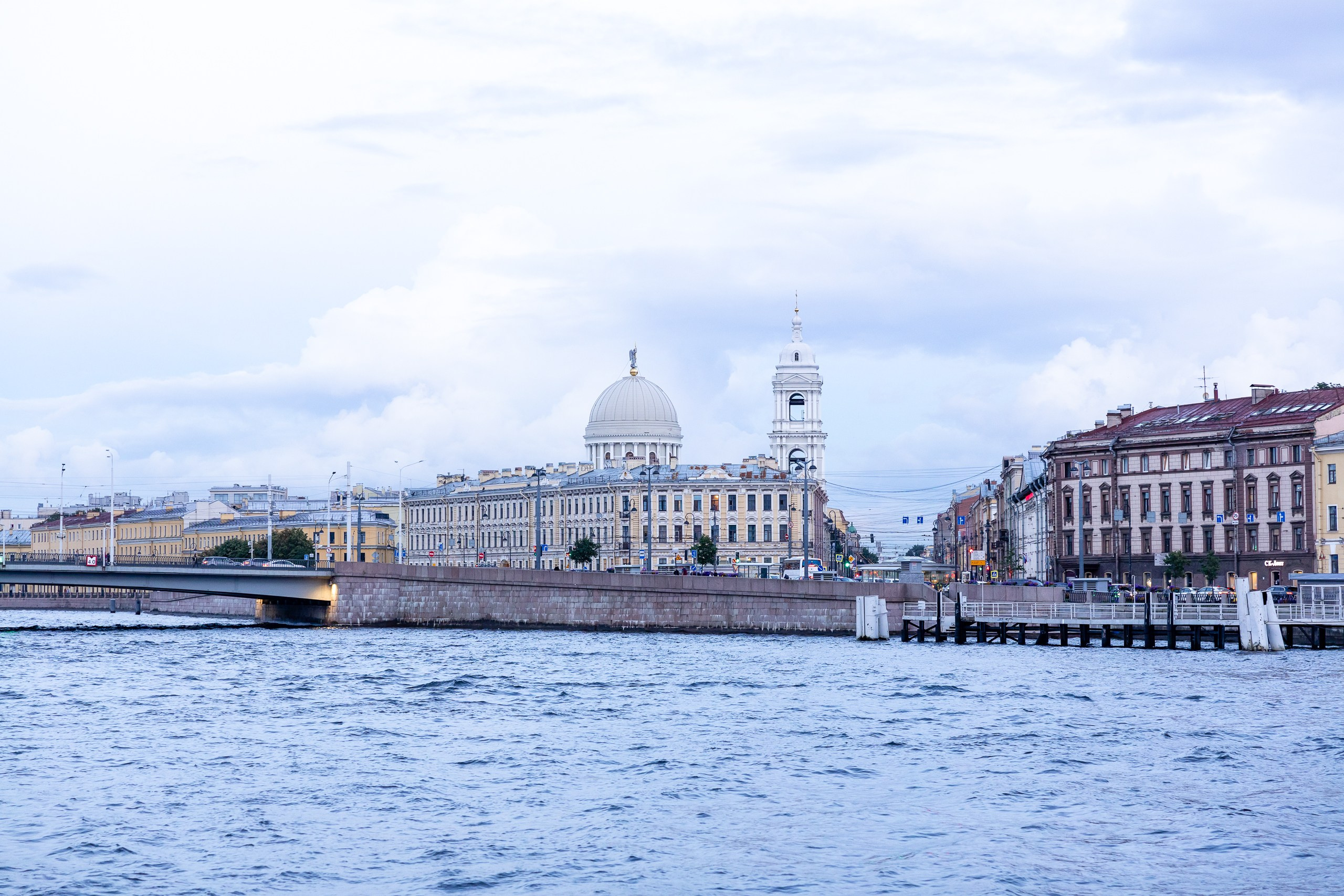 Экскурсия на двухпалубном теплоходе по Неве. Фотограф в Санкт-Петербурге — Сергей Петров