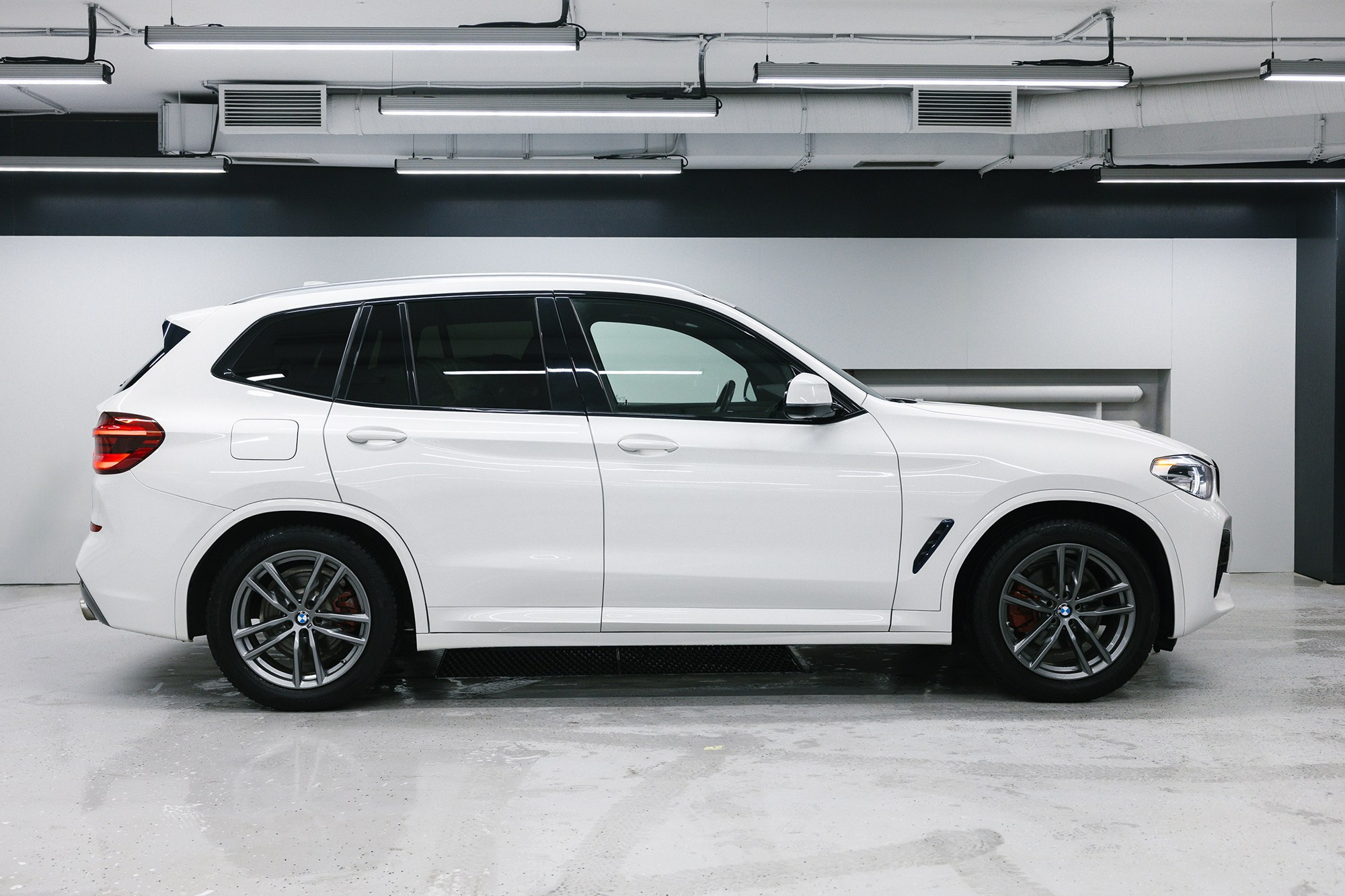 BMW X3 30i 2,0 xDrive Steptronic (252 л. с.). Автосалон «Х-Авто»
